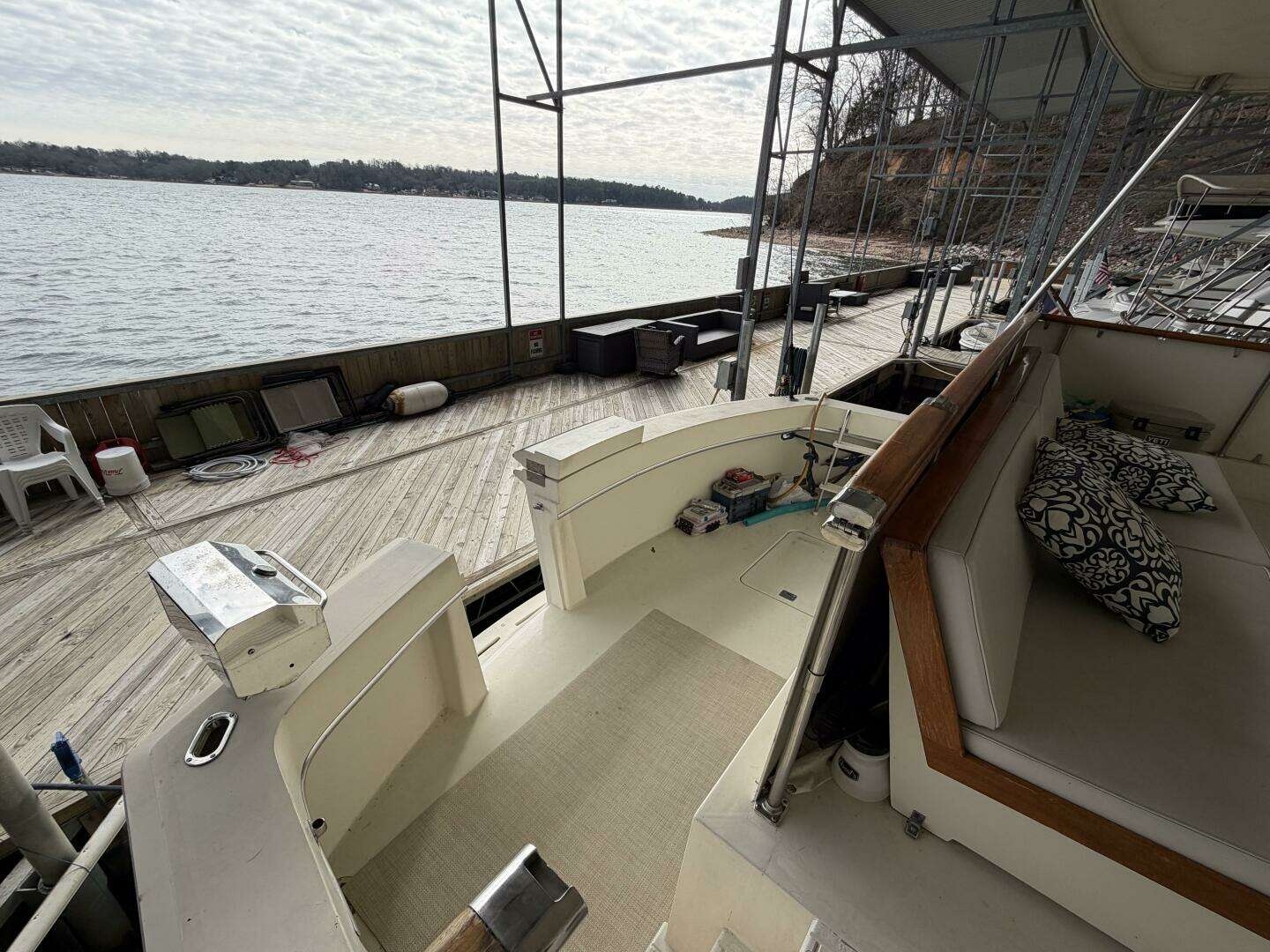 1975 Hatteras 58 LRC - Image 16