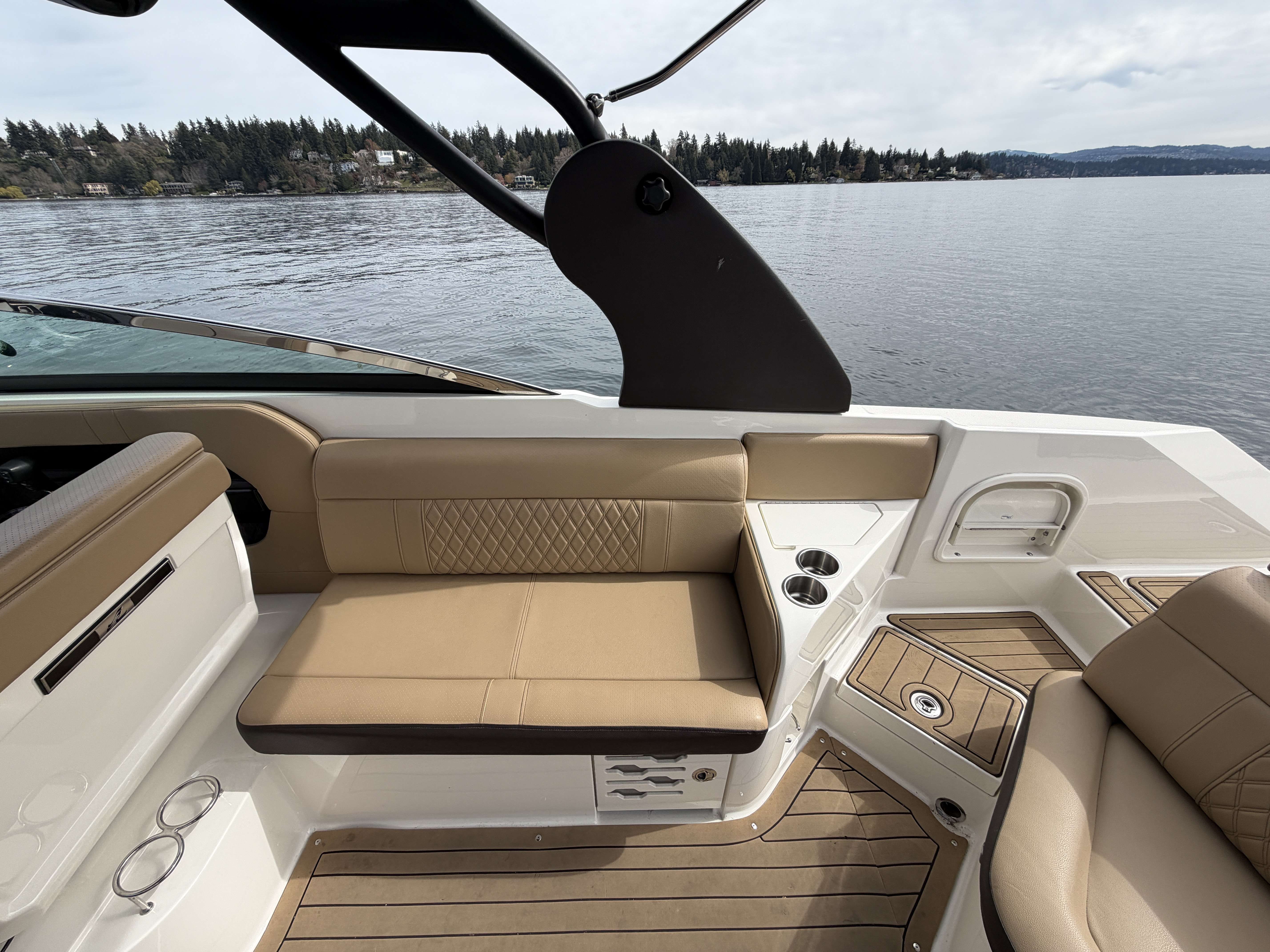 2019 Sea Ray SLX 280 - 15