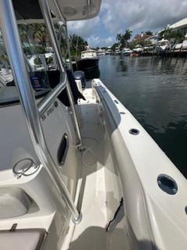 2011 Pursuit C 280 Center Console - 26