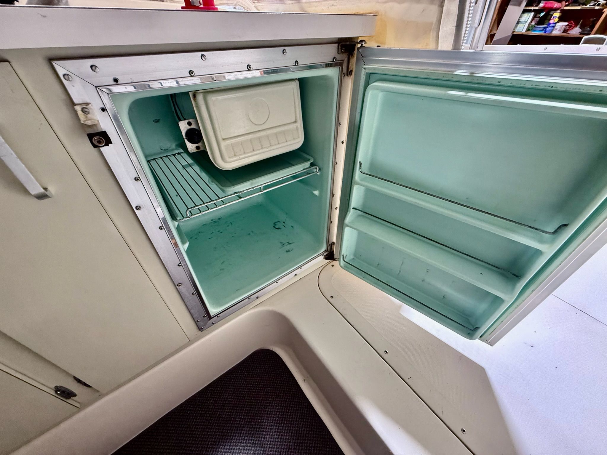 1973 Bertram Sport Fisherman - 10