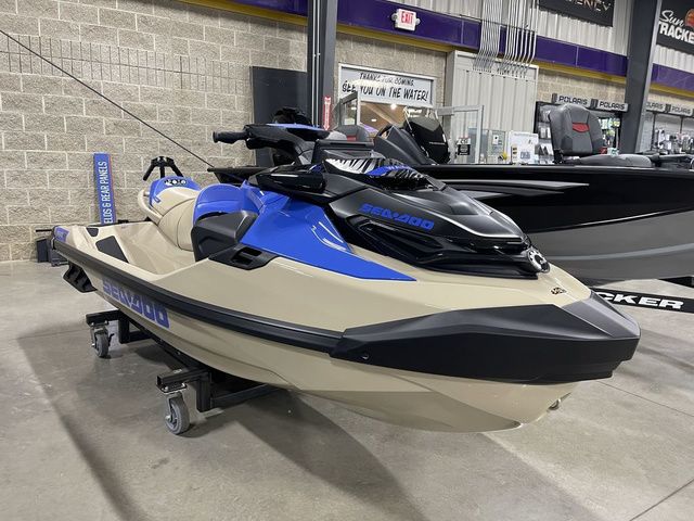 2026 Sea-Doo Wake - 12