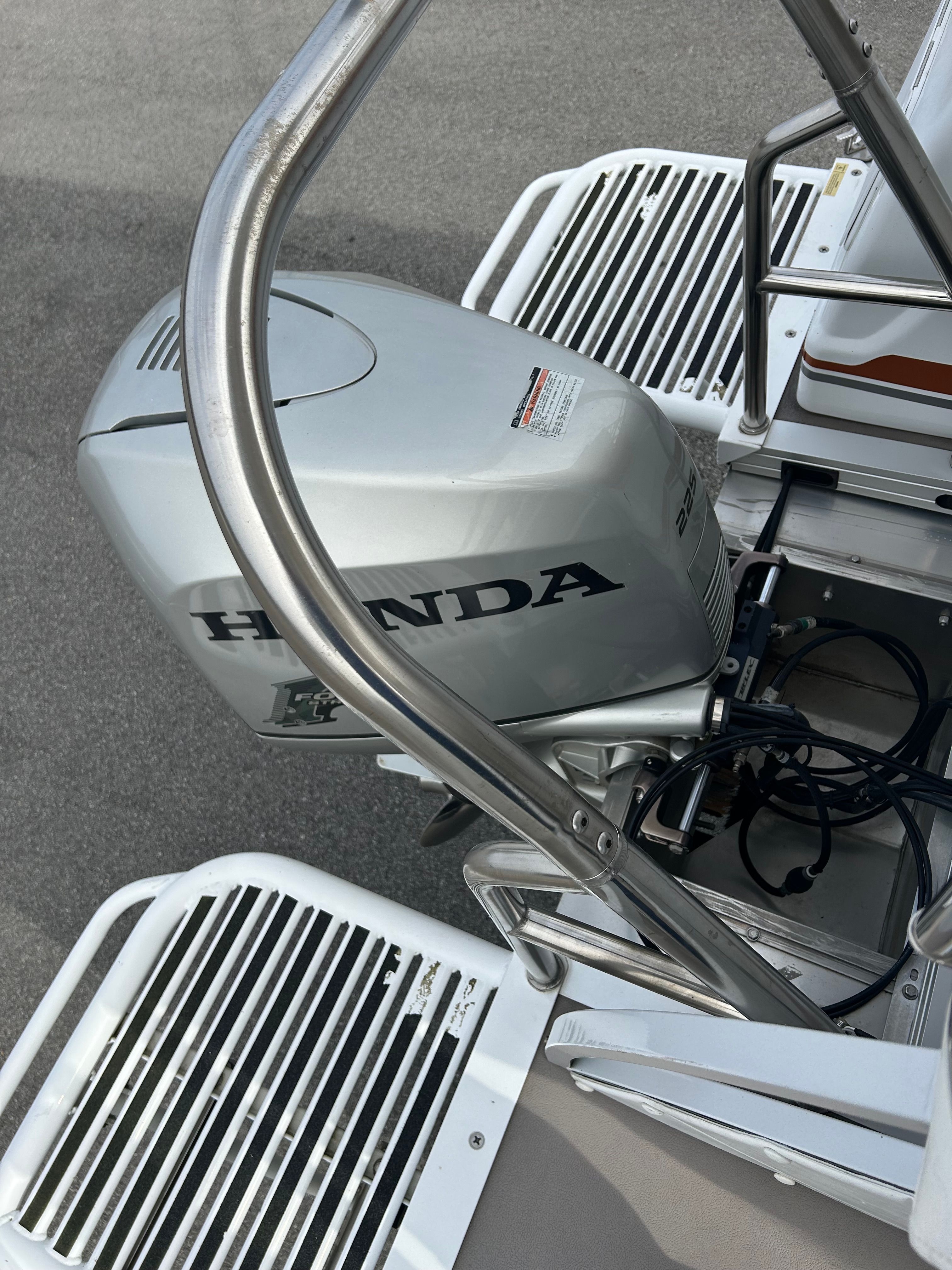 2011 JC SportToon 25TT - 13