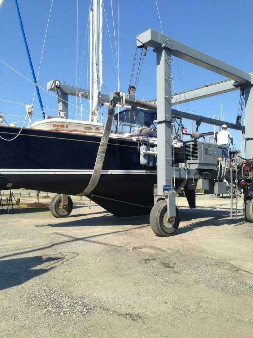 1986 Endeavour 42 CC - Image 7