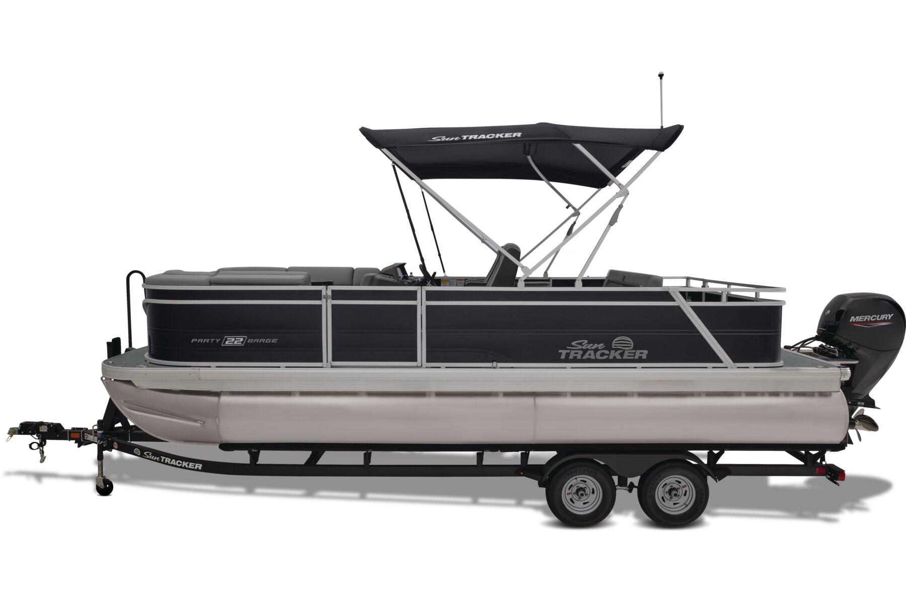 2026 Sun Tracker Party Barge 22 RF DLX - 15