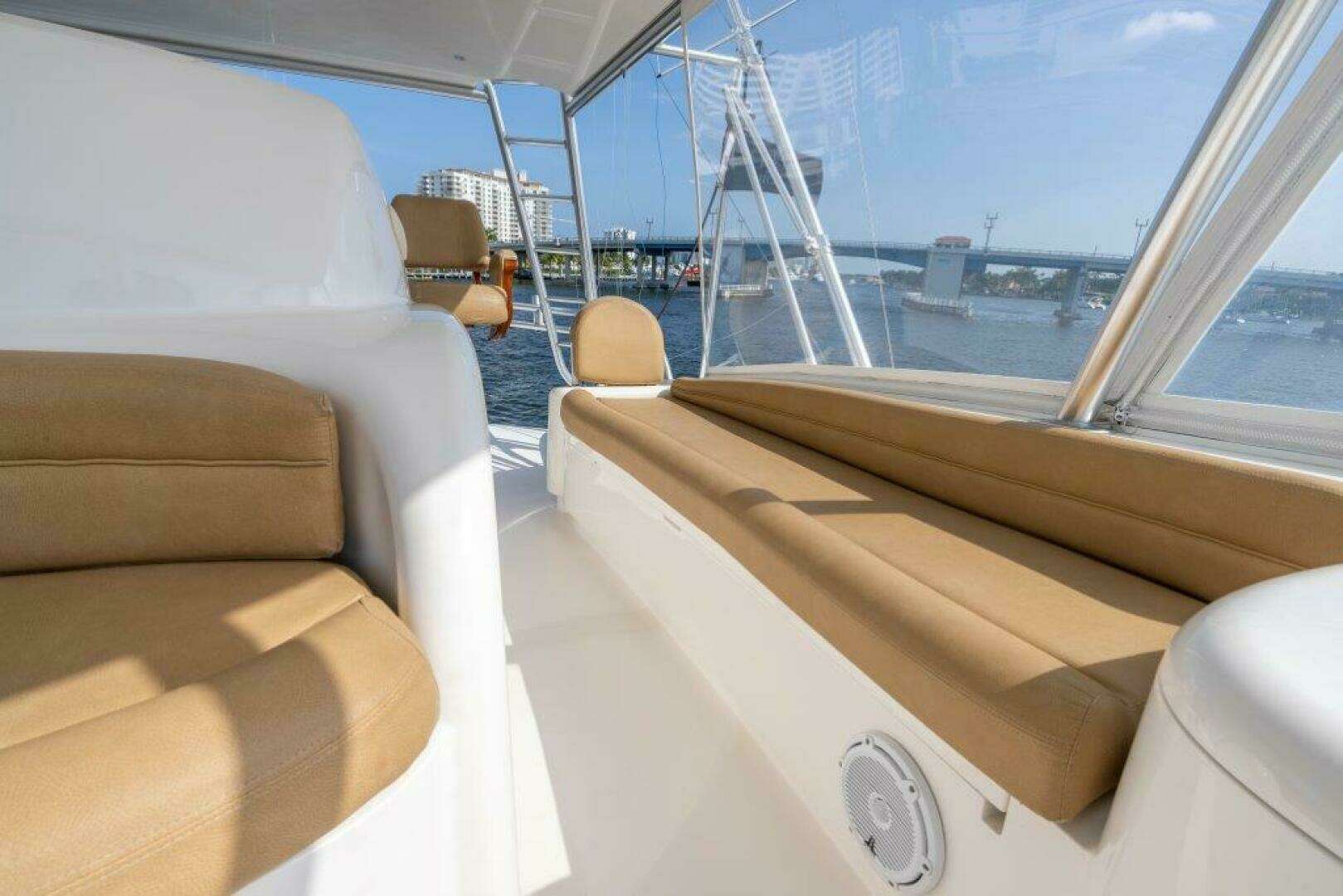 2015 Viking 66 Convertible - Image 26