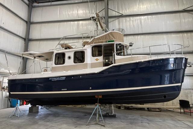 2025 Ranger Tugs R-31 CB