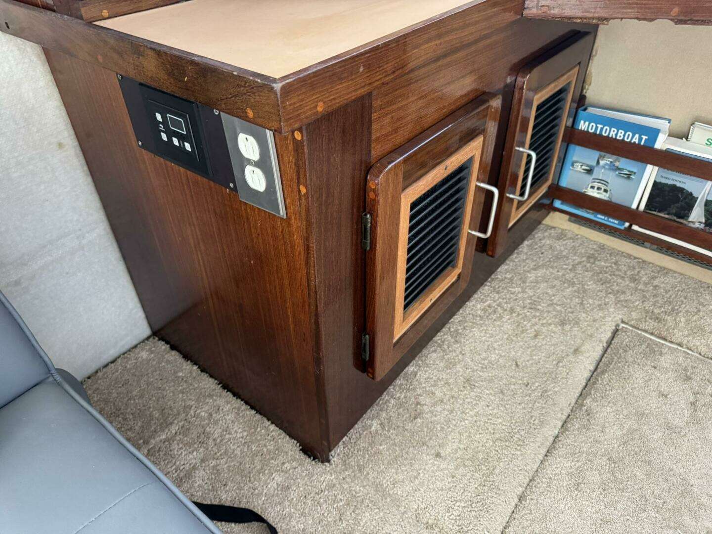 1984 Mainship 34 MK 111 - Image 51