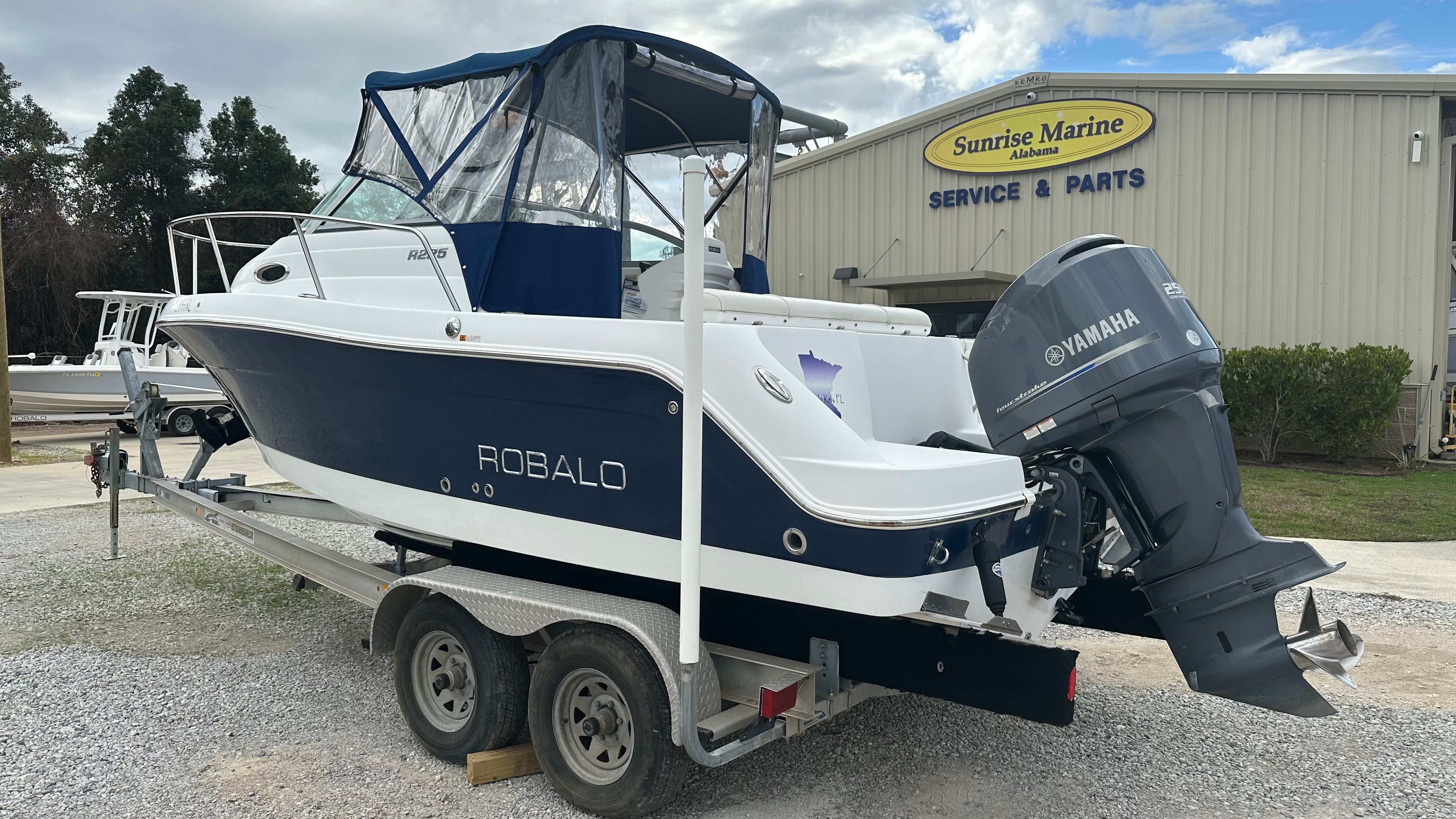 2012 ROBALO 225 CC - Image 3