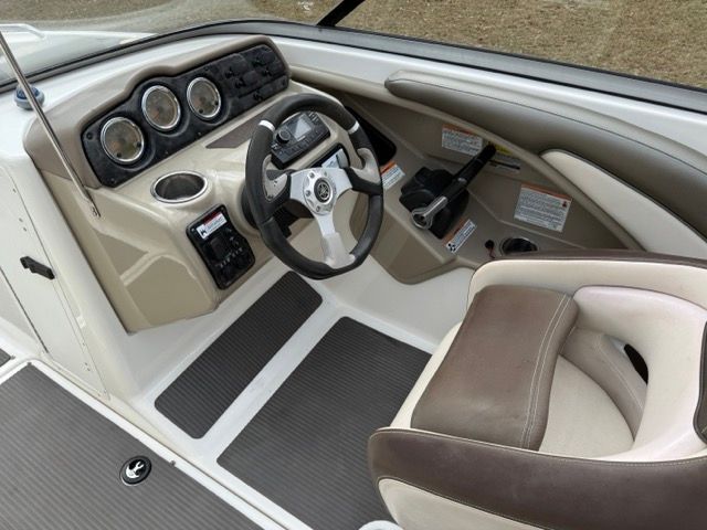 2012 Yamaha Boats 242 Limited - 5