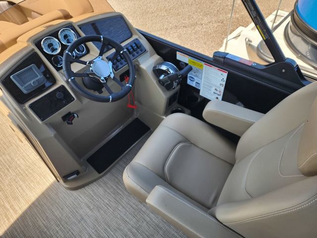 2026 Sylvan 8520 Cruise - 6