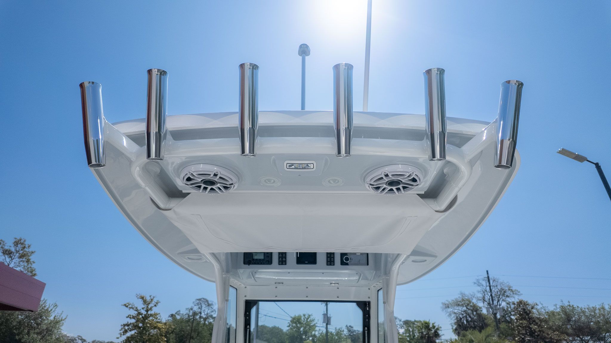 2026 Everglades 285 Center Console - 13