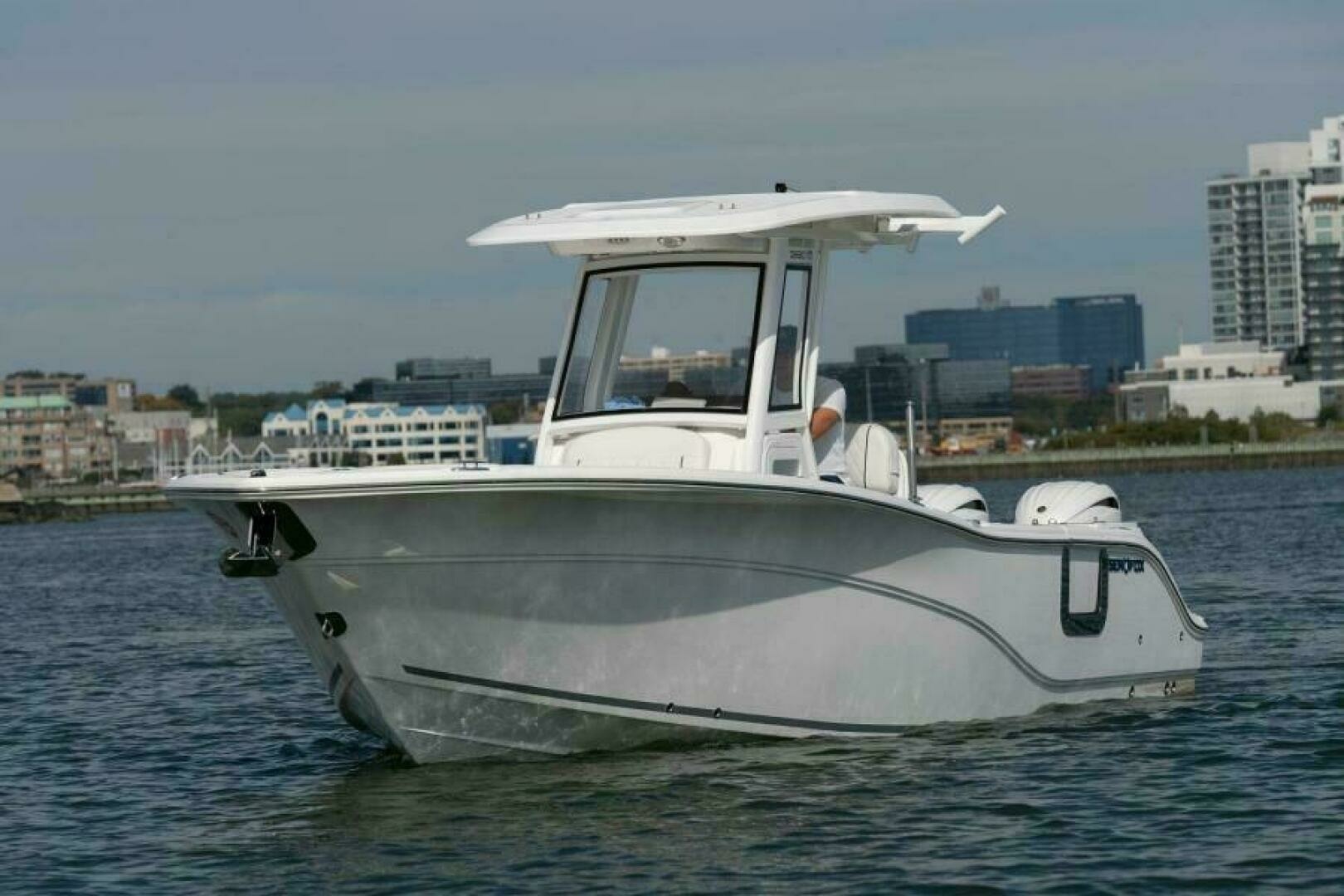 2027 Sea Fox 268 Commander - Image 8