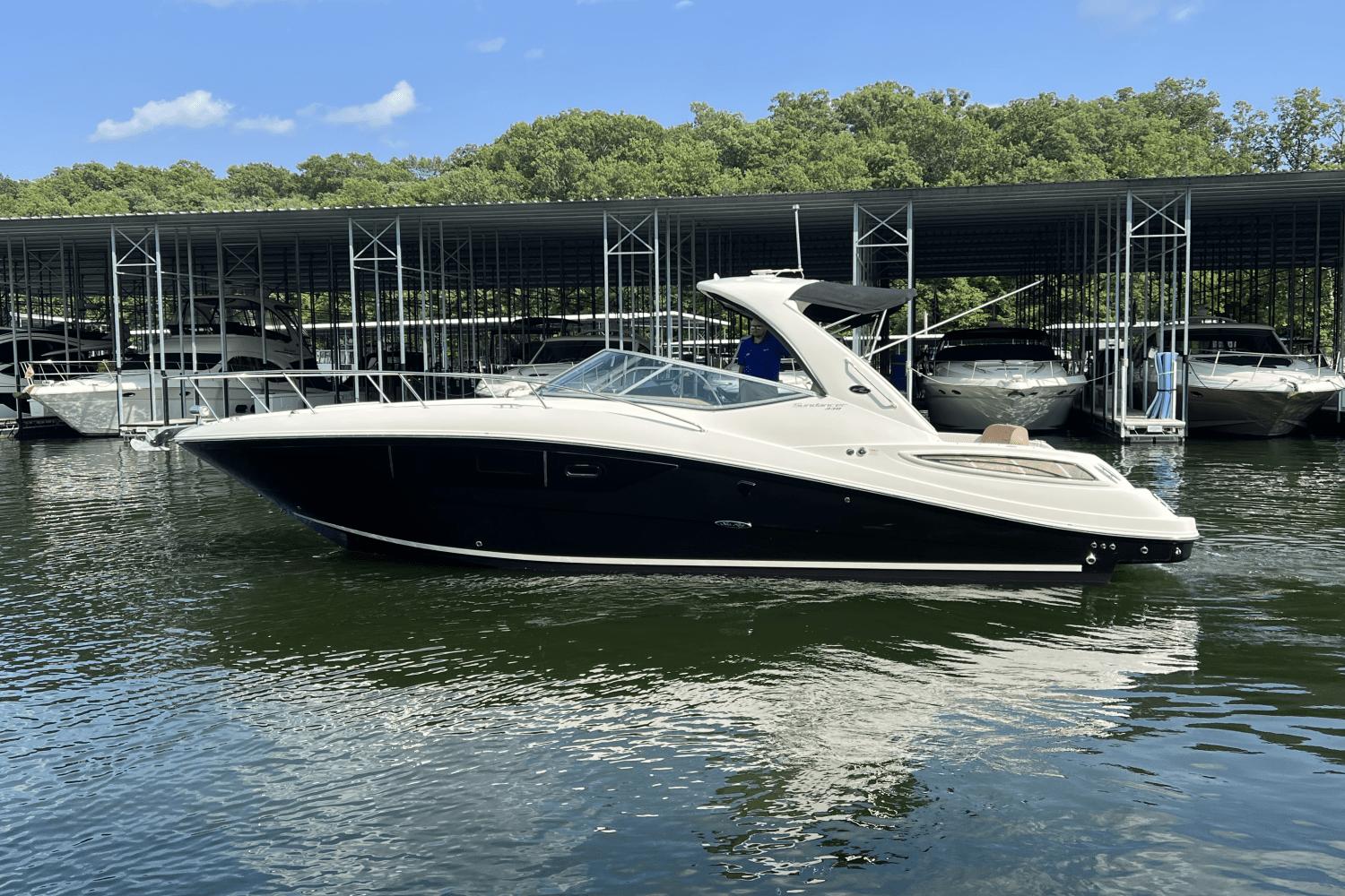 2016 Sea Ray Sundancer 330
