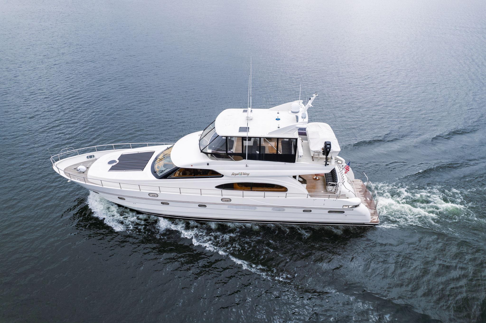 1999 Vitech 68' Vitech Pilothouse