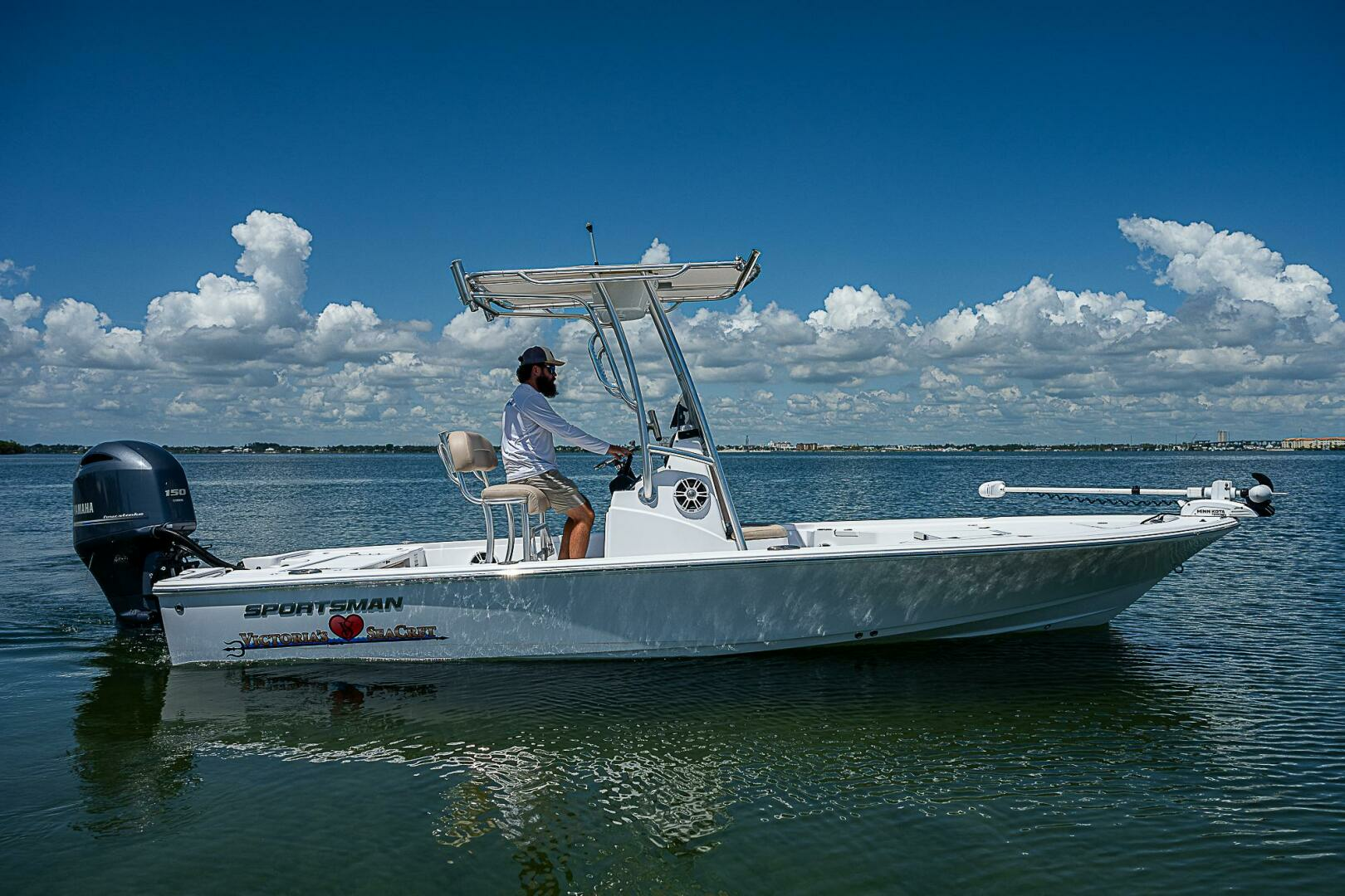 2020 Sportsman Tournament 214 Bay Boat - Image 17