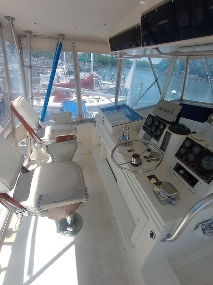 1987 Viking Convertible - Image 10