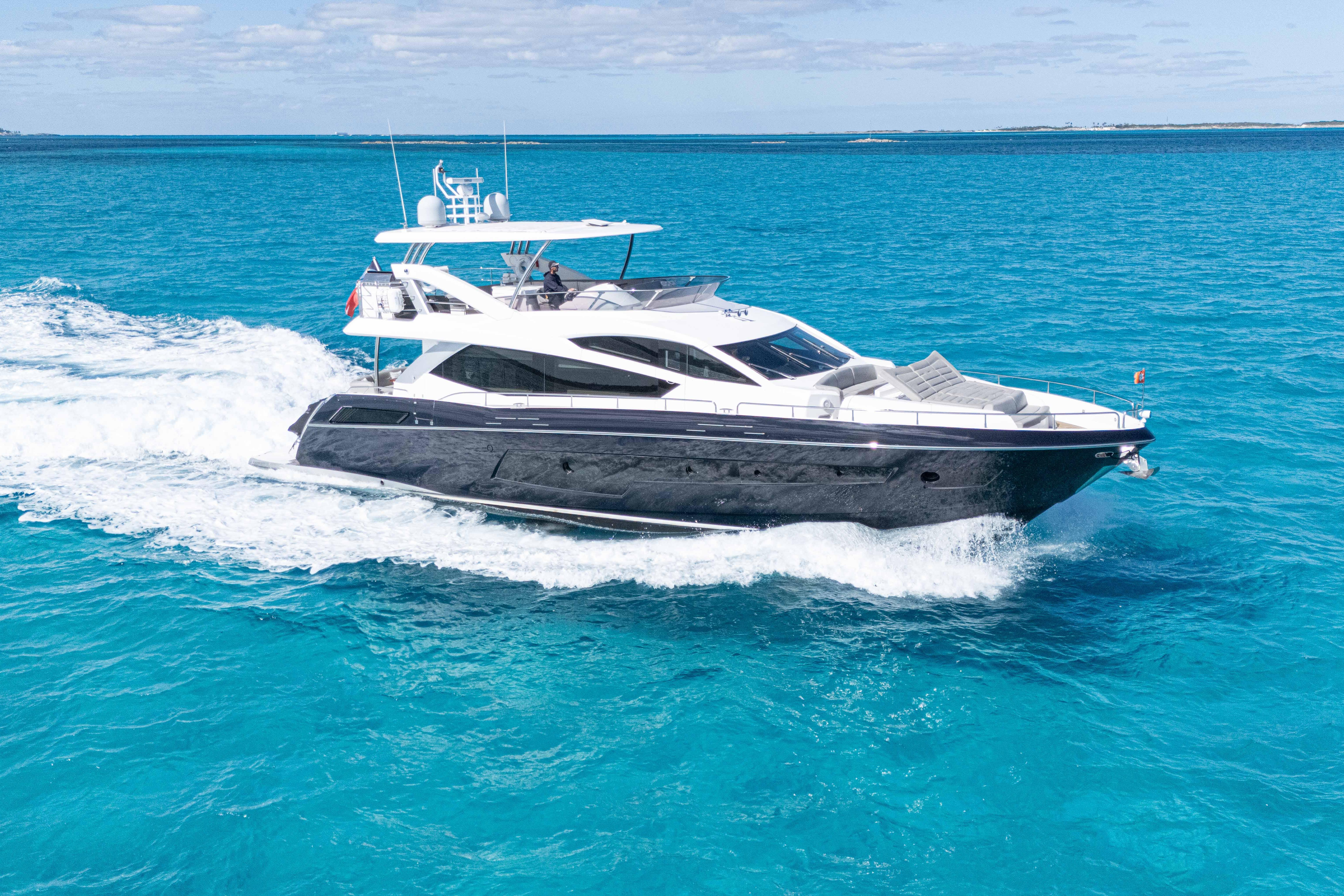 2016 Sunseeker 75 Yacht