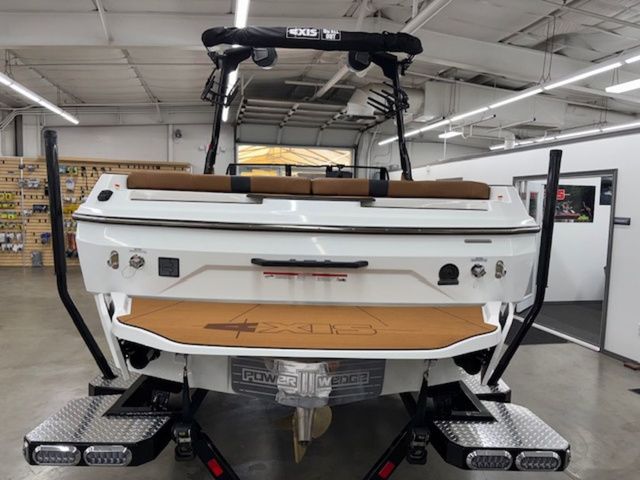 2026 Axis Wake Research A225 - 4