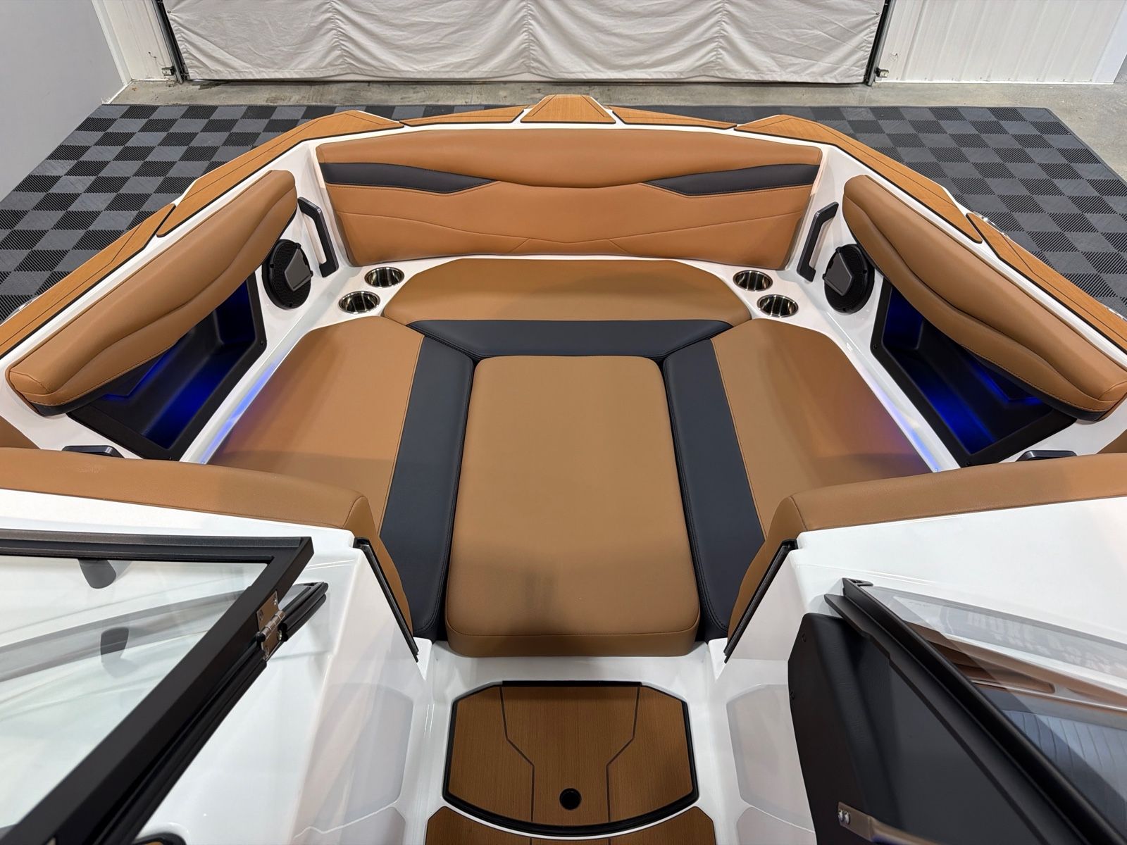 2026 Axis A245 - 9