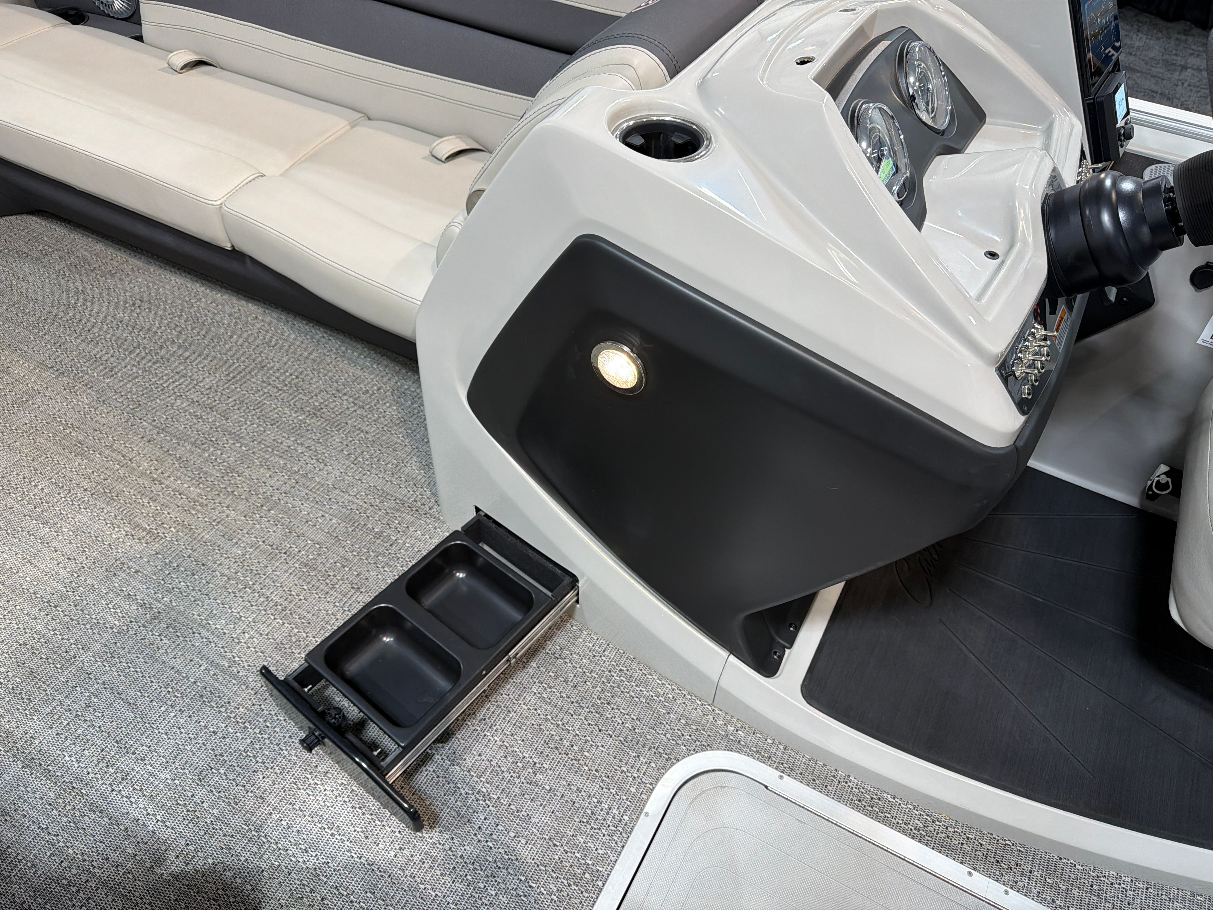2025 Barletta Cabrio 24UC - 18