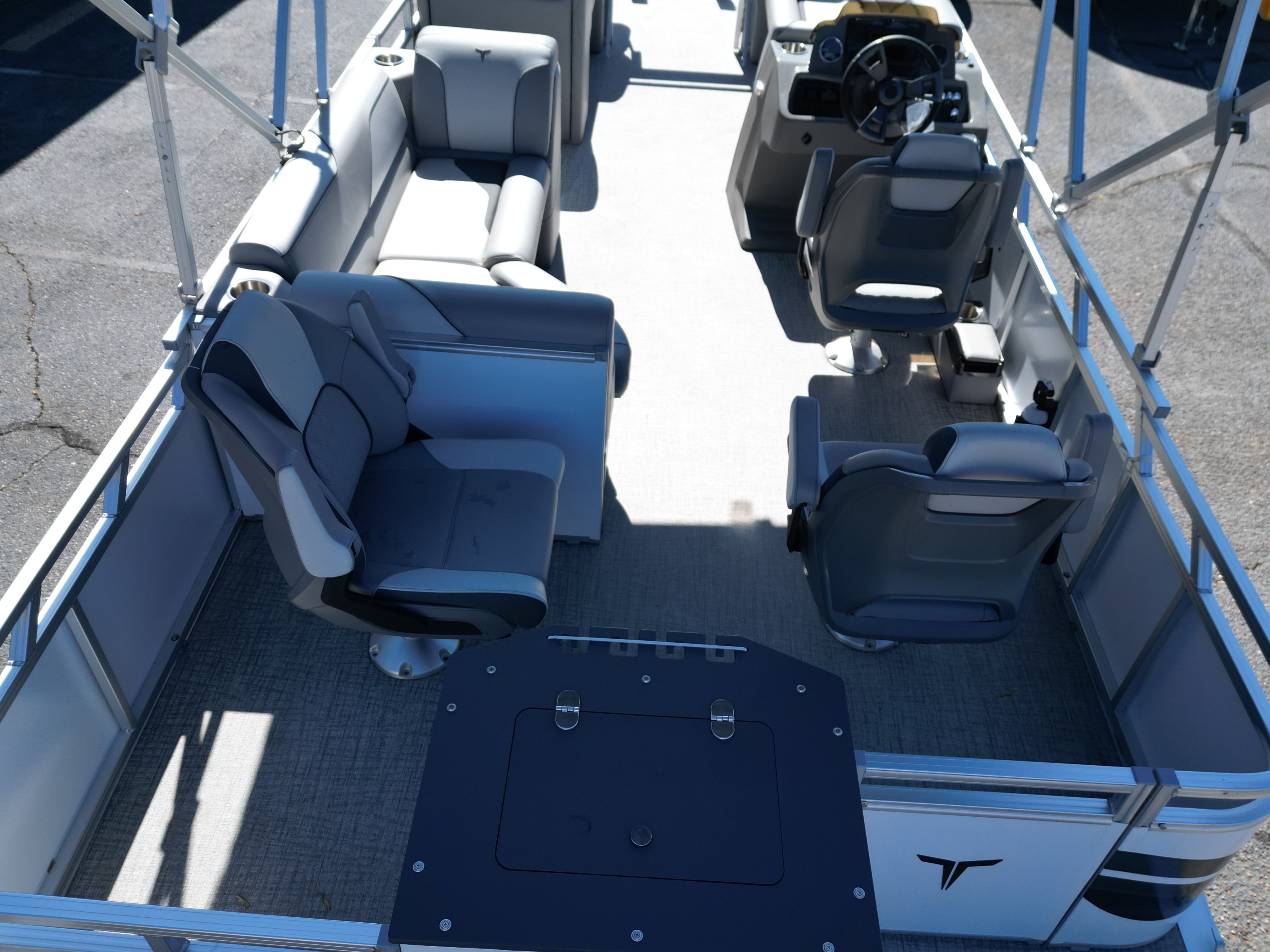 2025 Tahoe SPT FNC23T - 39