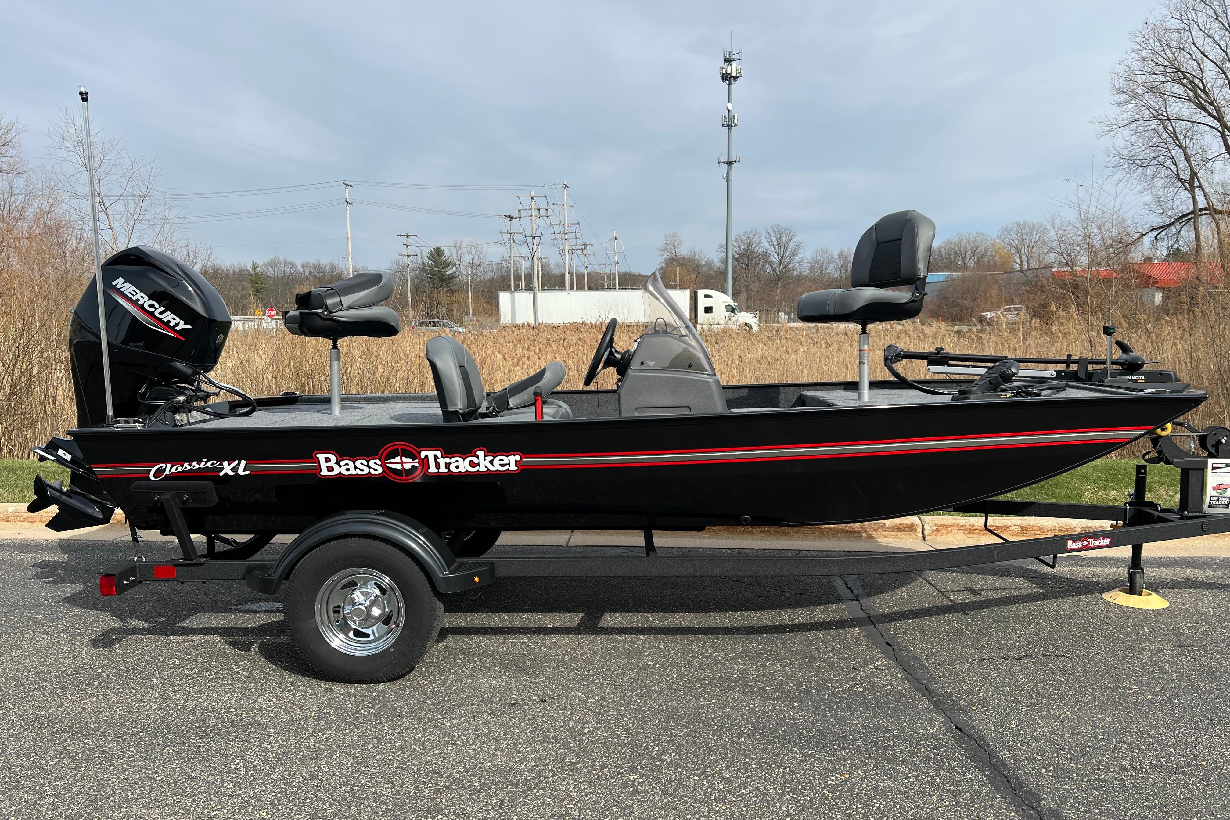 2026 Tracker Bass Tracker Classic XL