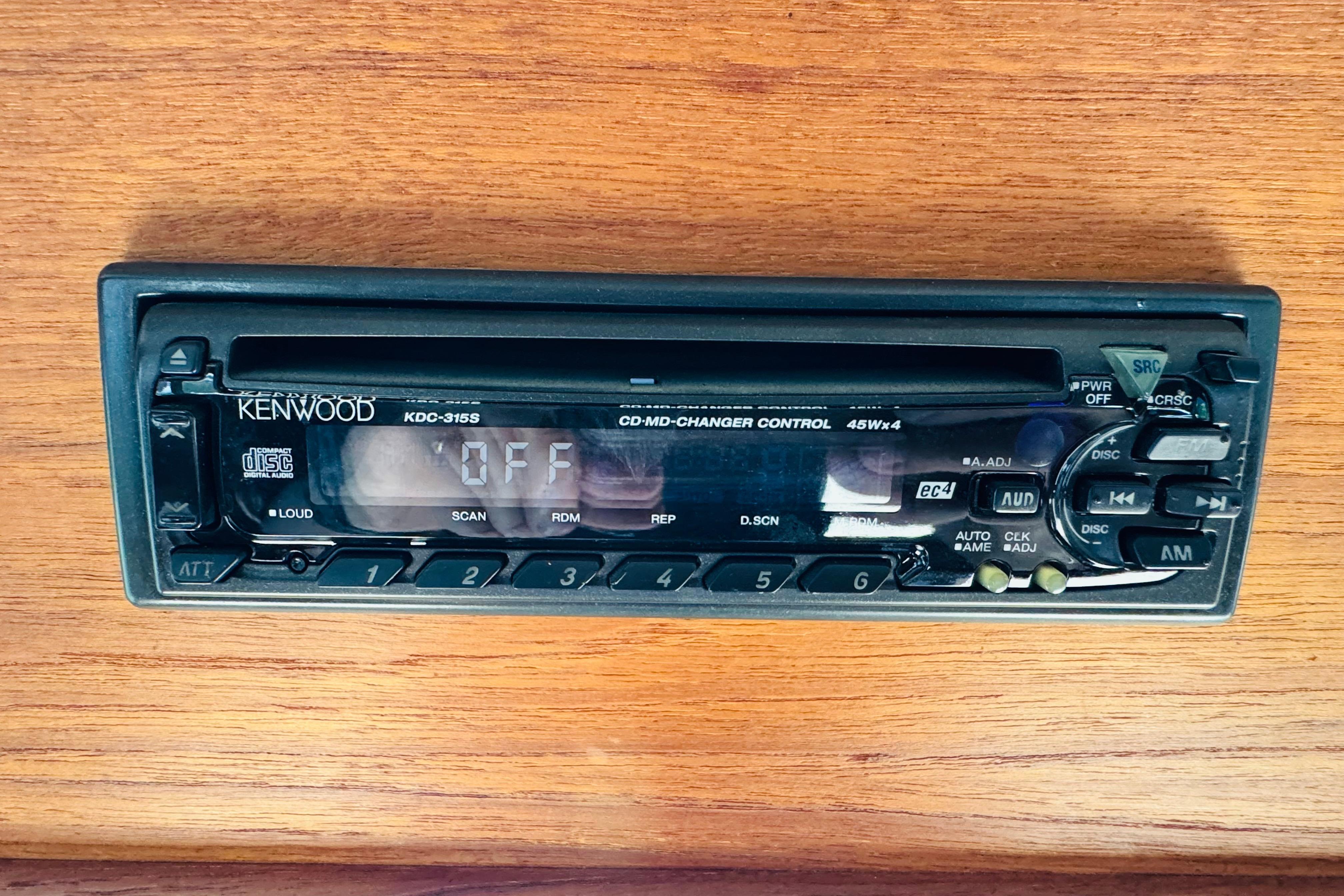 Kenwood KDC-315S stereo system in a 1996 Nordic Tug 32 boat.