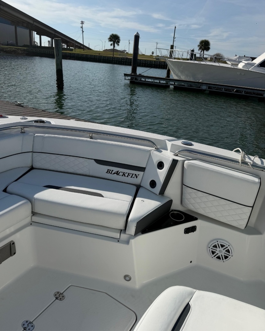 2021 Blackfin — - Image 2