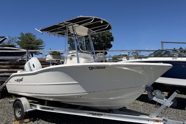 2023 Bulls Bay 200 Center Console
