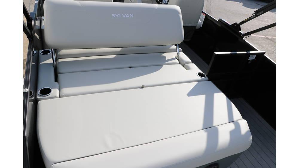 2026 Sylvan Mirage 820 CLZ DH Premium Pontoon Includes Custom Trailer - 7