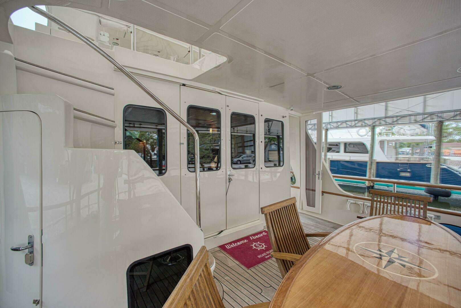 2011 Marlow Explorer 70E - Image 12