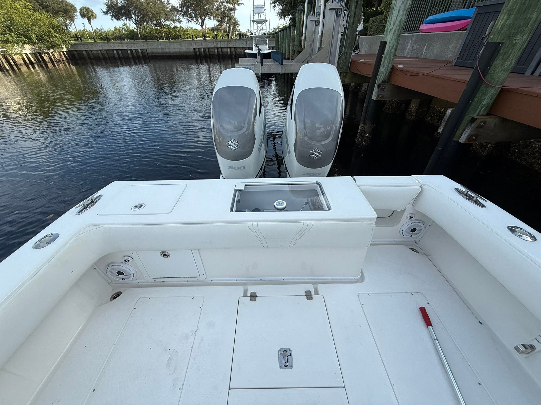 2008 SeaVee 32B - 8