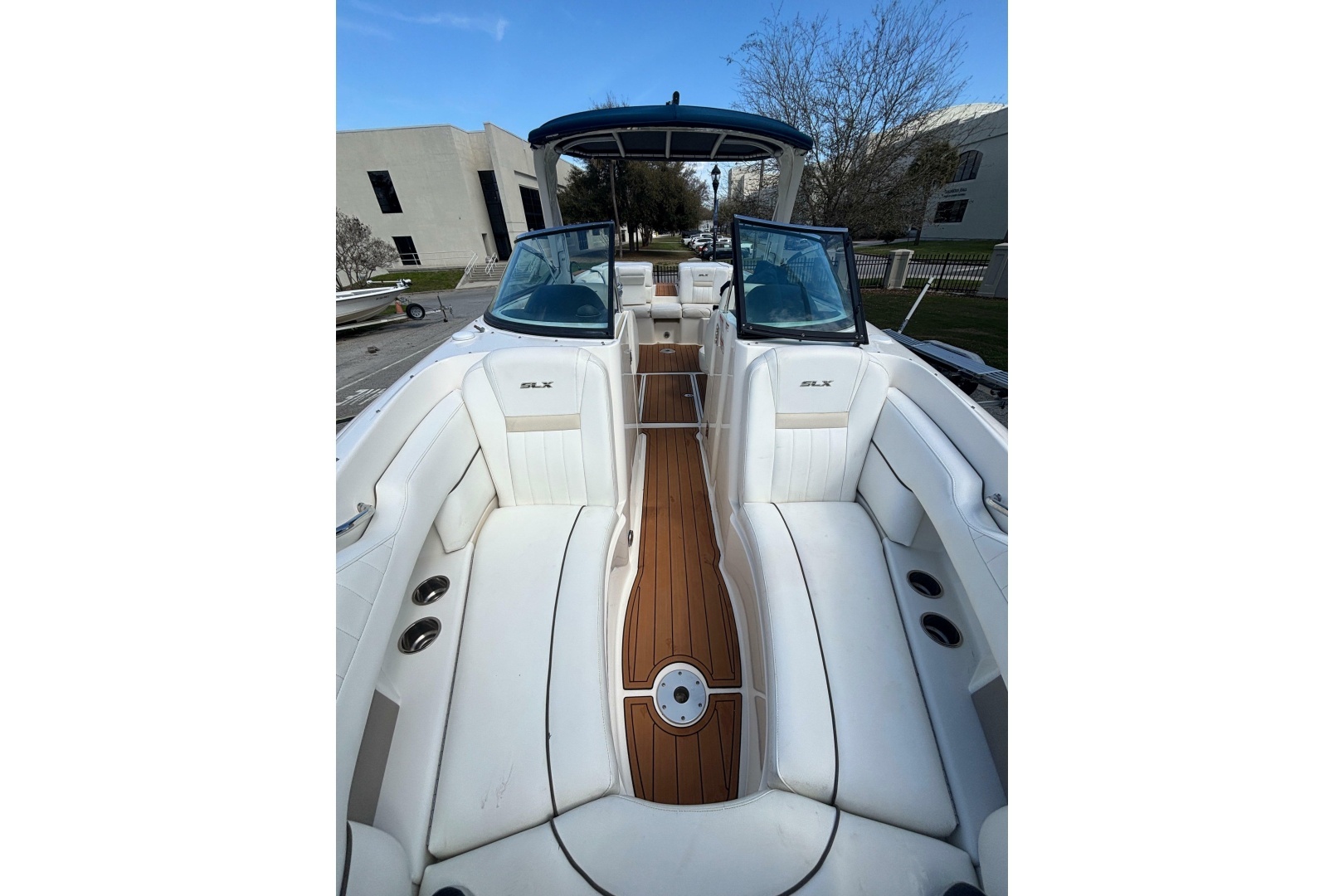 2008 Sea Ray 270 Sundeck - Image 24