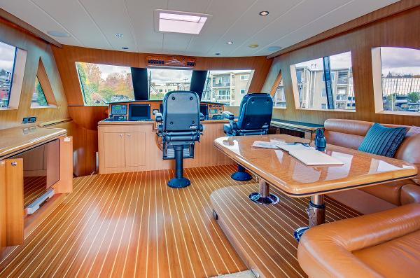 Interior of 2006 Horizon 82’ Cockpit Motoryacht.
