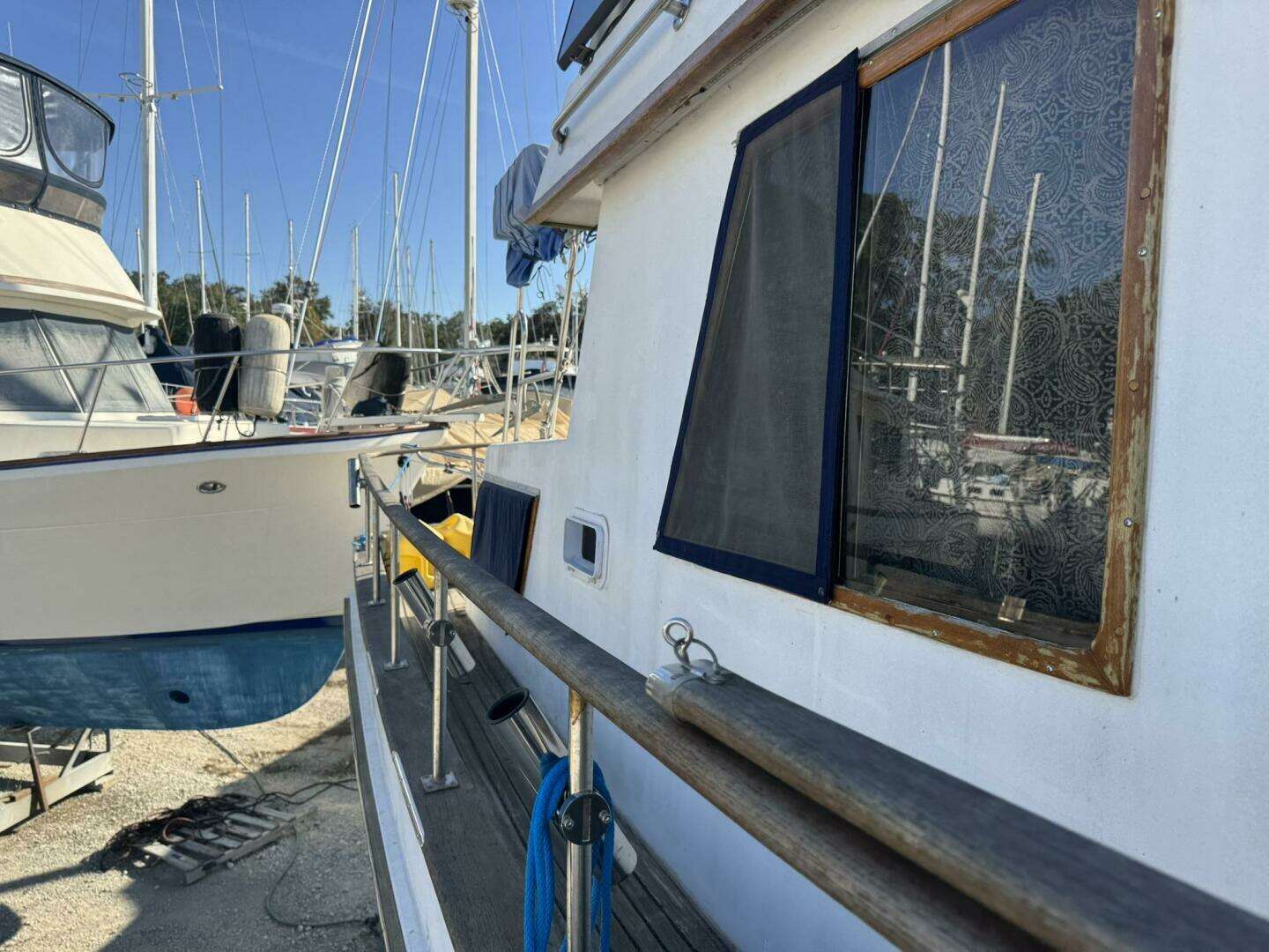 1986 Marine Trader 34 Double Cabin - Image 15
