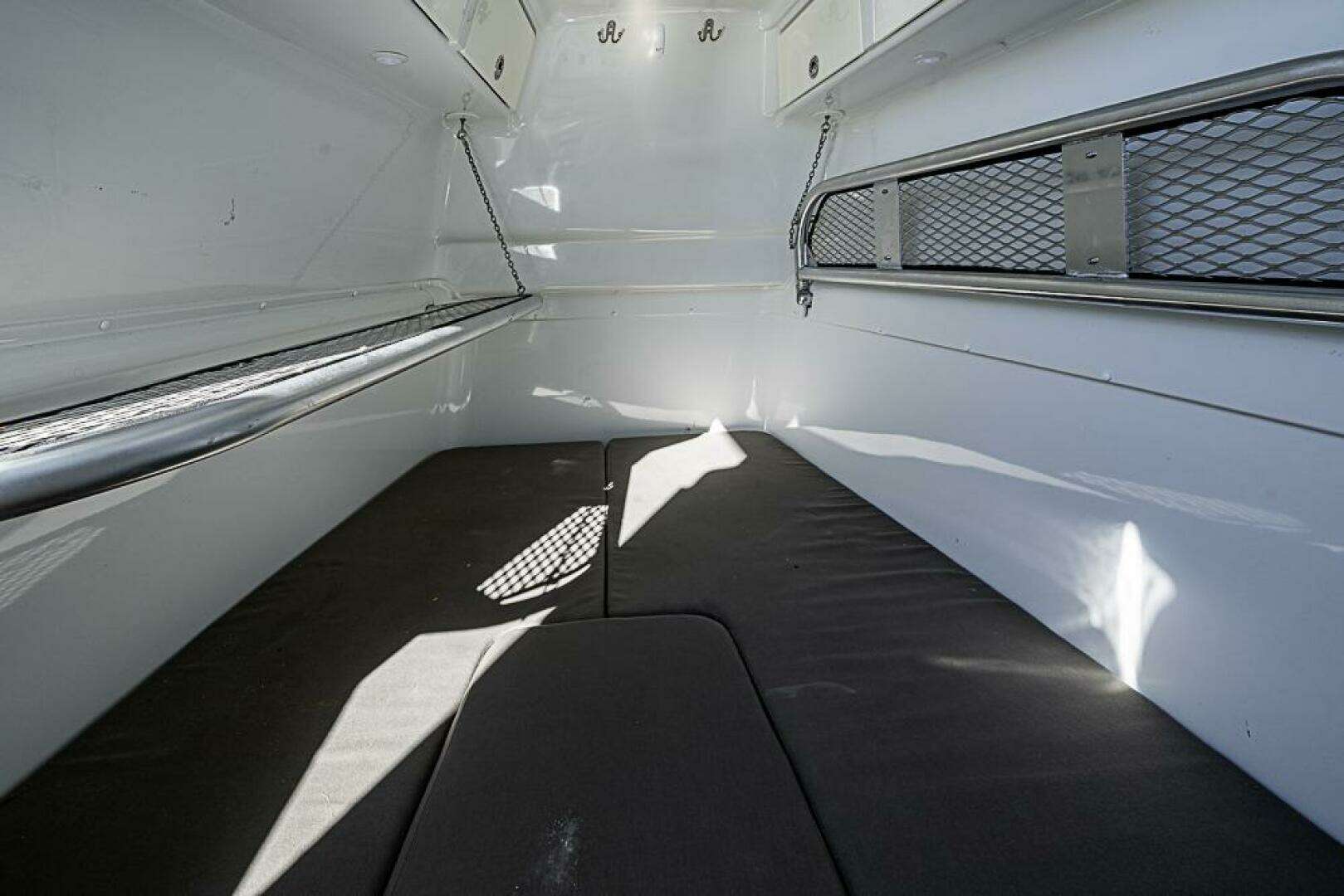 2010 Yellowfin 42 Offshore - Image 10