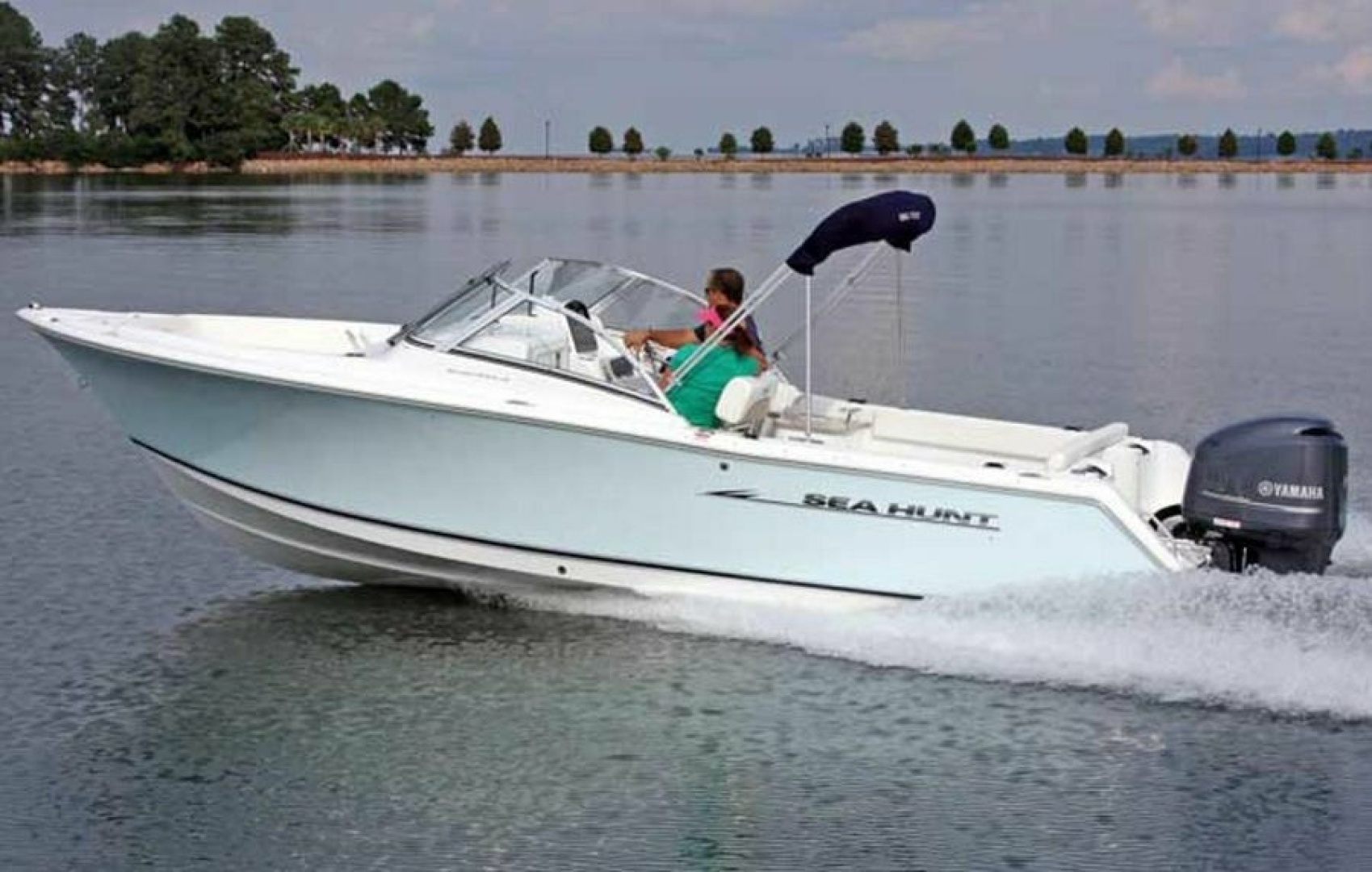 2013 Sea Hunt Escape 234 LE - Image 3