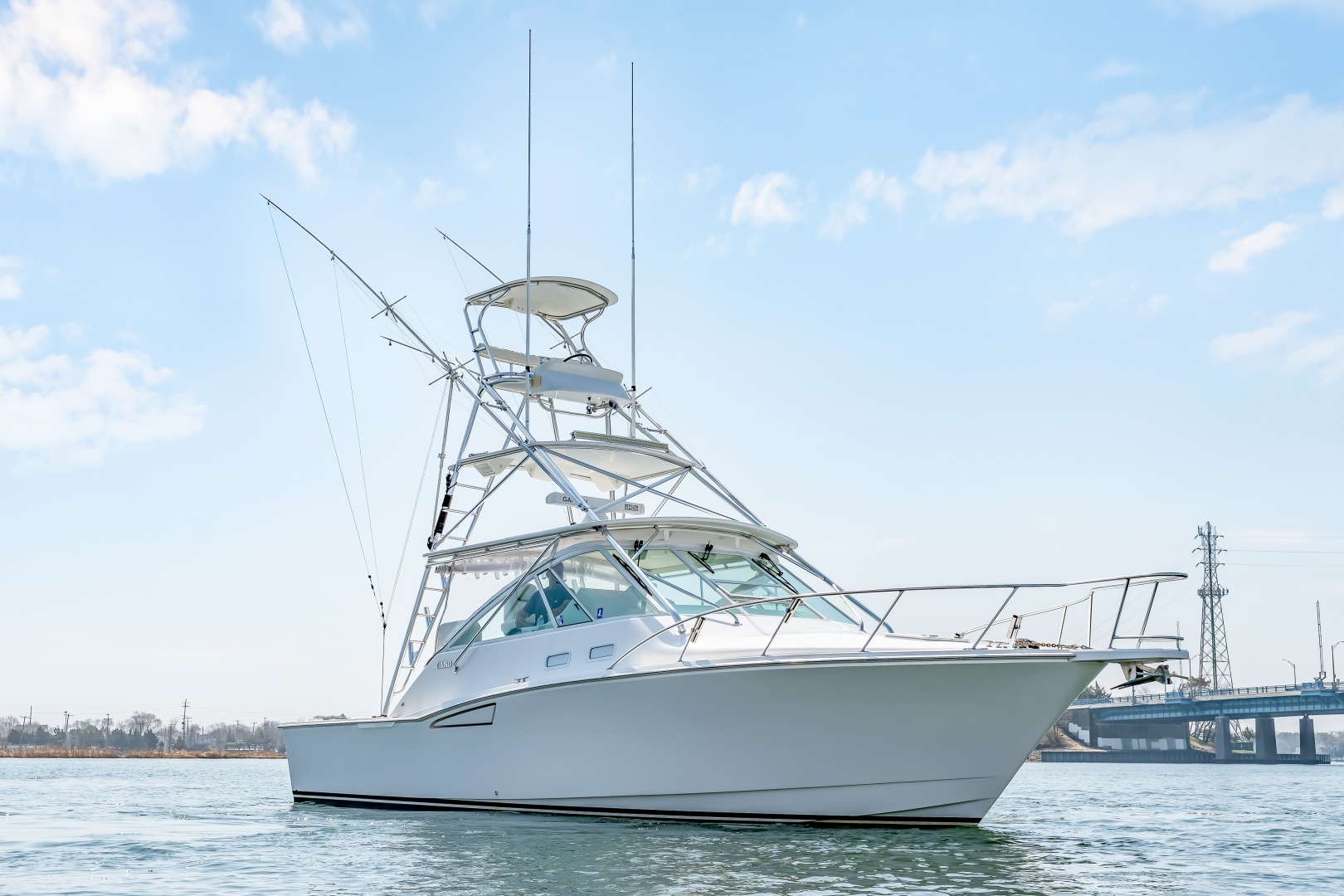 2005 Cabo 35 Express - Image 7