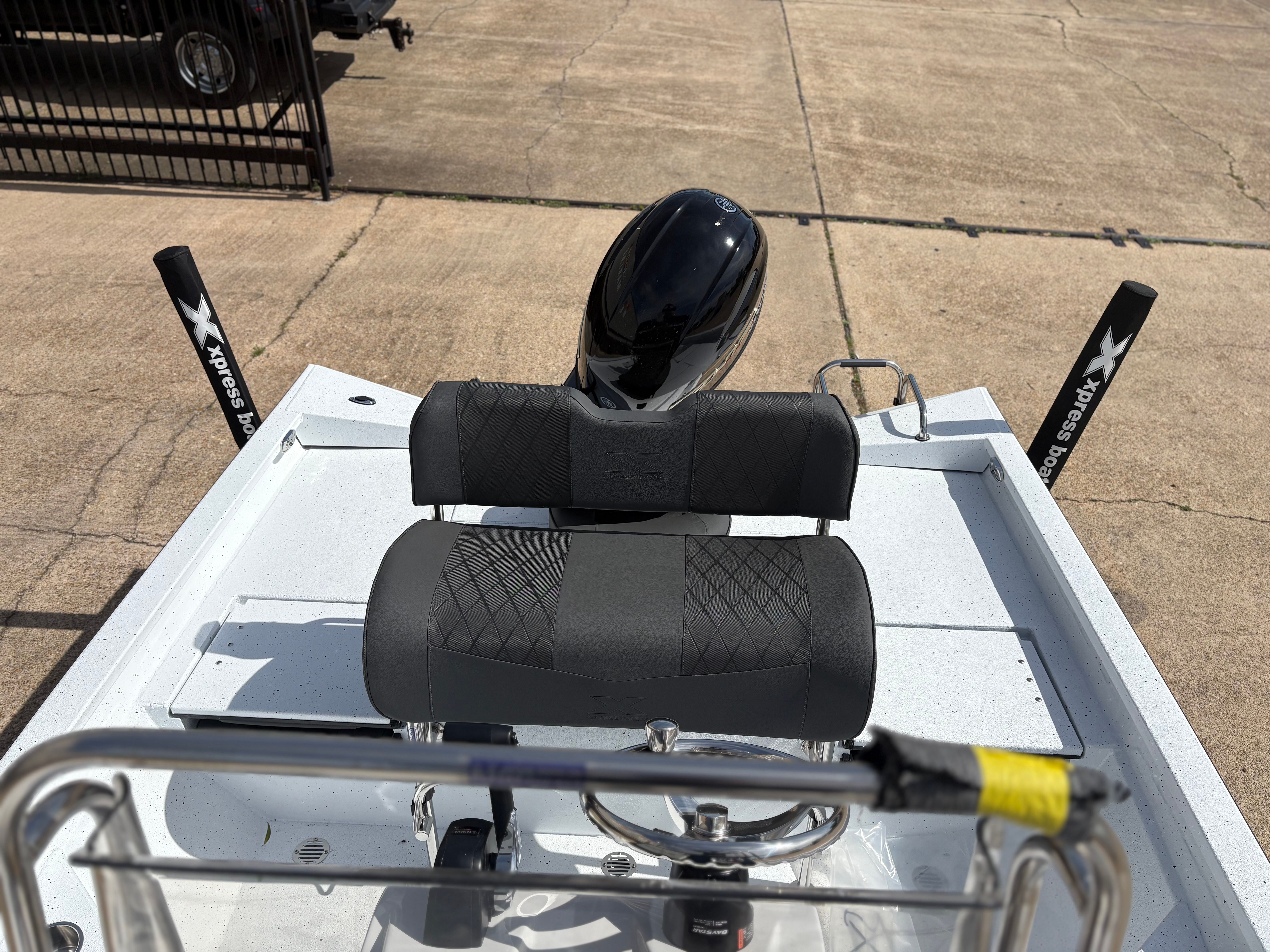 2026 Xpress H20B HYPER-LIFT BAY - 4