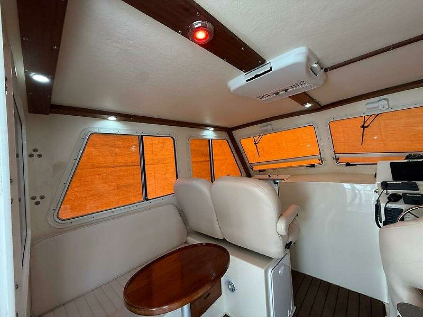 2018 Islander 27 Islander Hardback - Image 36