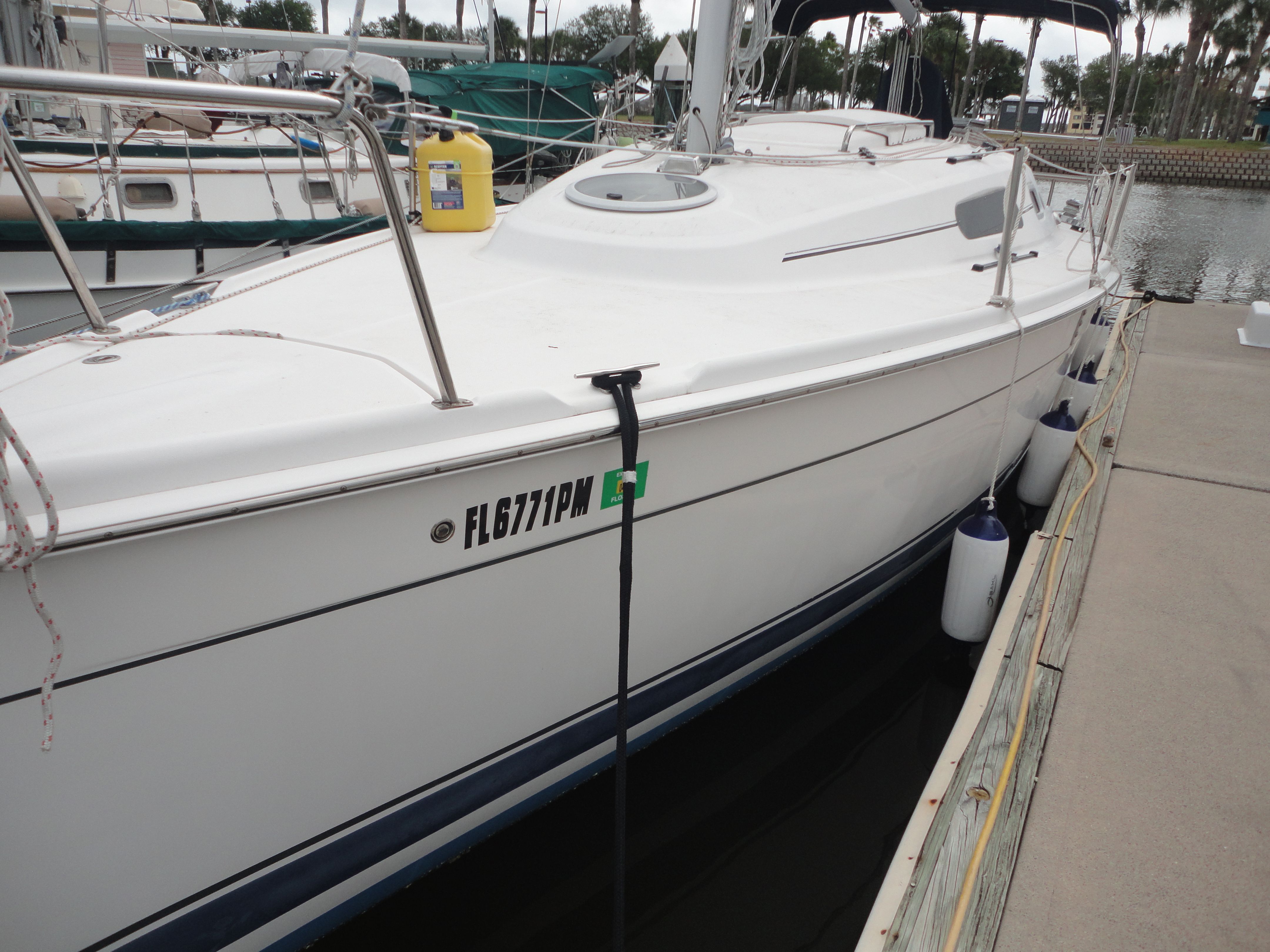 2013 Marlow-Hunter Hunter 27 - 4
