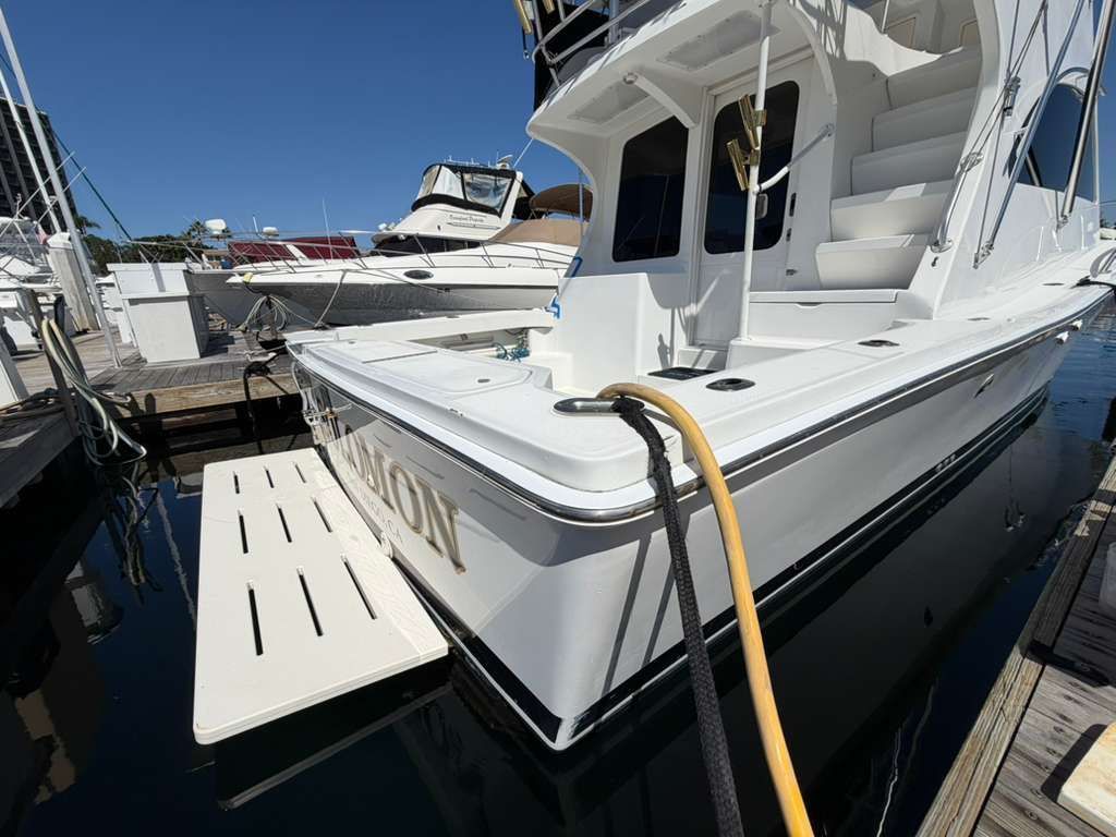 2000 Luhrs Tournament 340 Convertible - 20