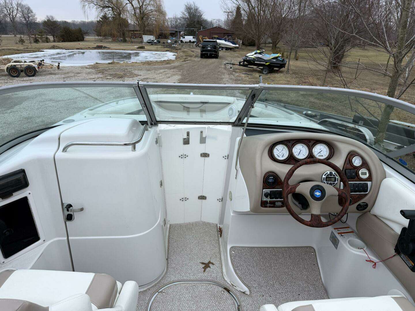2005 Four Winns 250 Horizon - Image 13