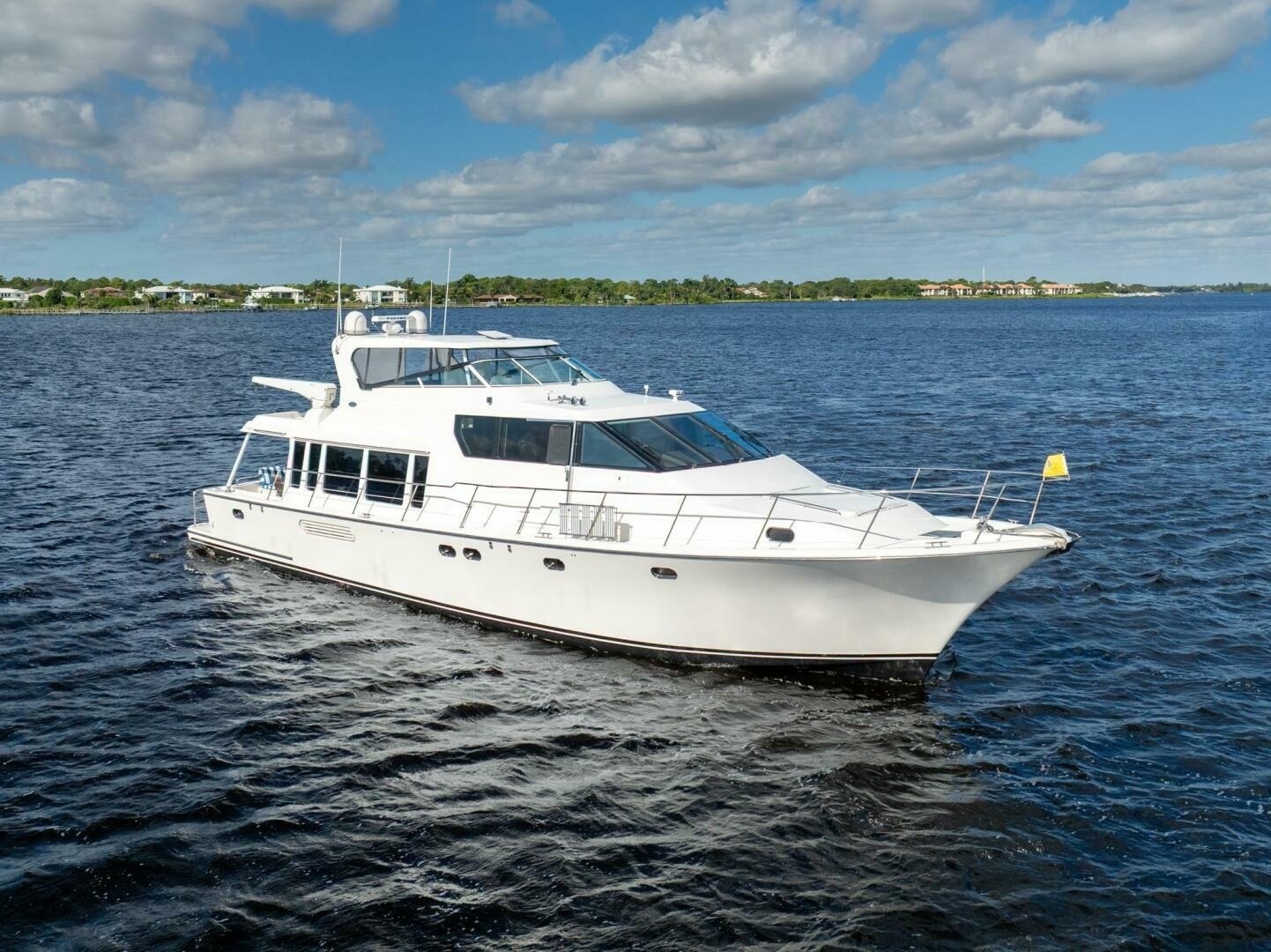 2009 Pacific Mariner 65 Motor Yacht - Image 8