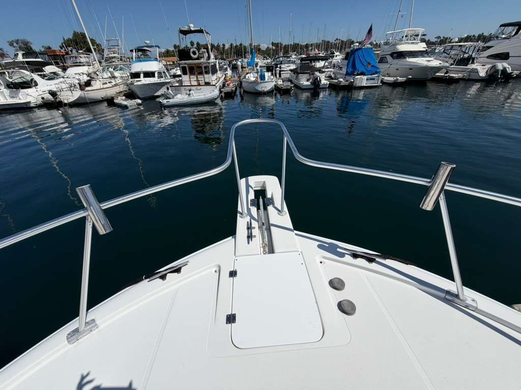 2000 Luhrs Tournament 340 Convertible - 22