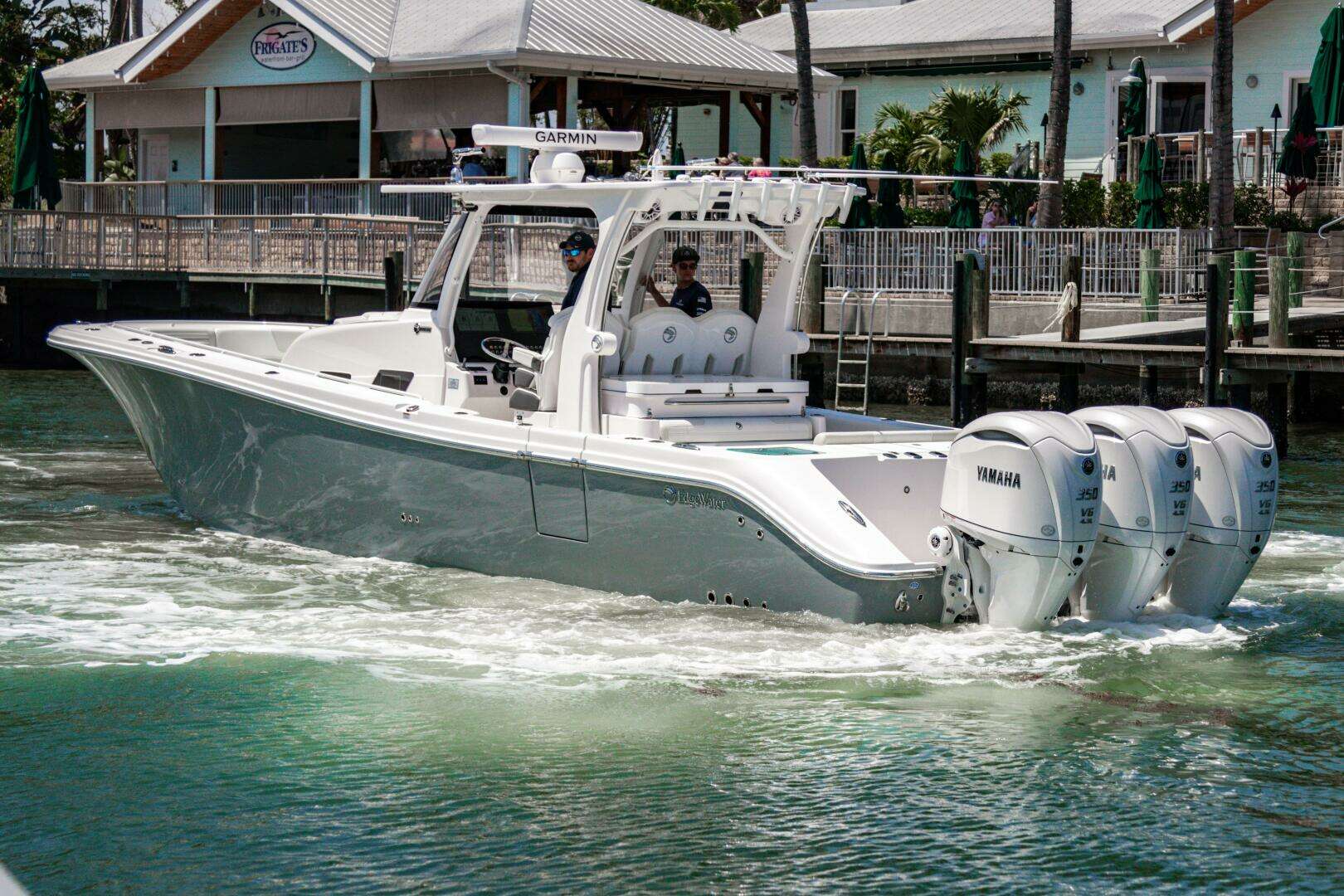 2025 Edgewater 370CC - Image 5