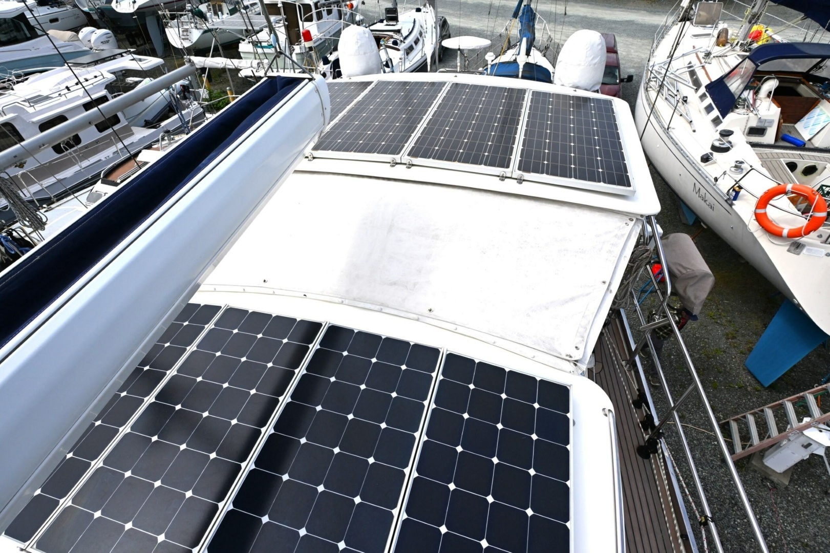 2006 Waterline 50 - Image 21