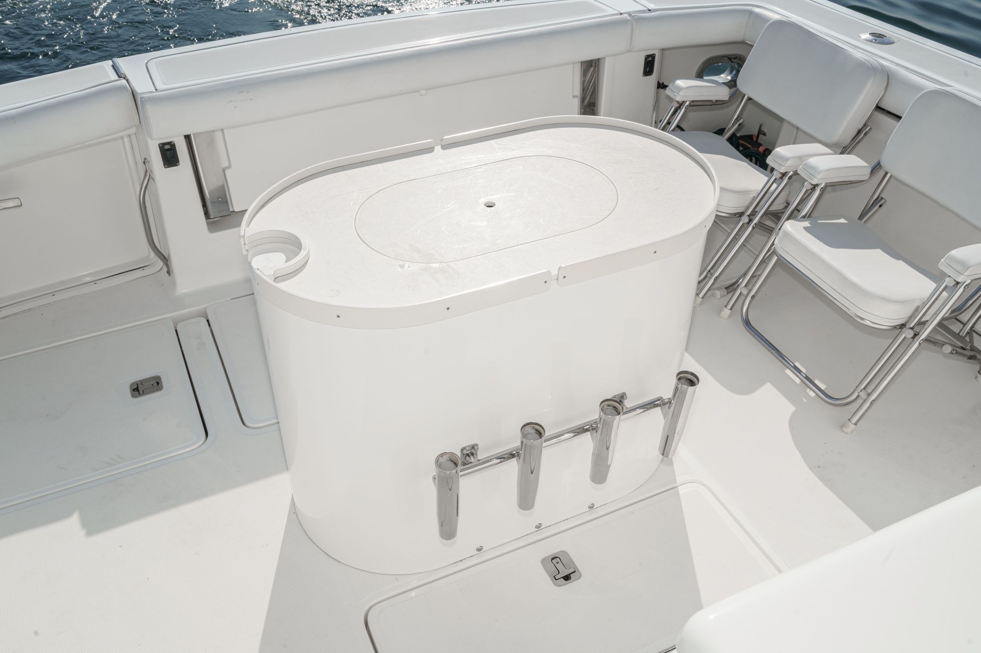 2002 Tiara Yachts 4100 Open - 20