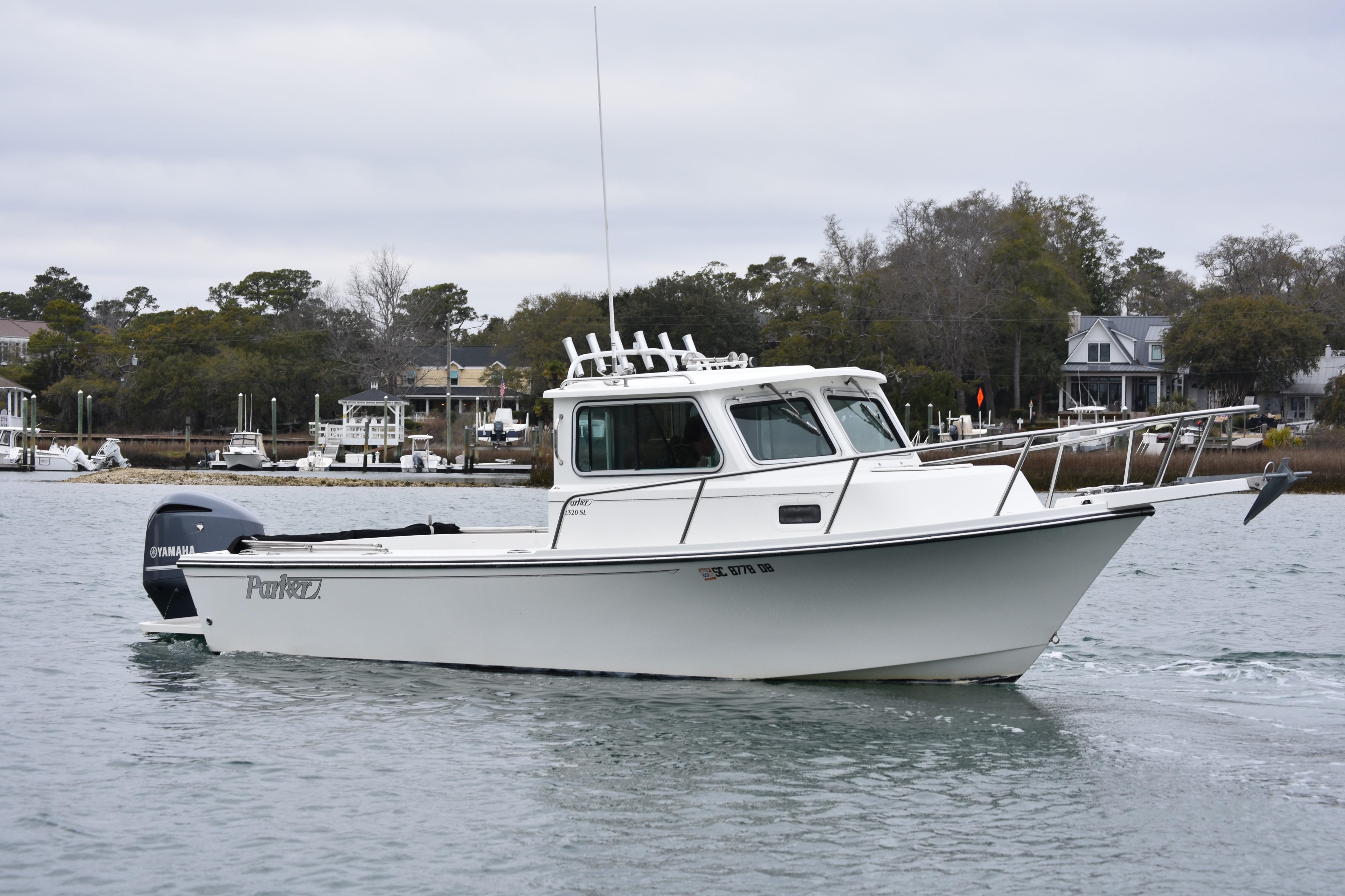 2015 Parker 2320 SL Sport Cabin