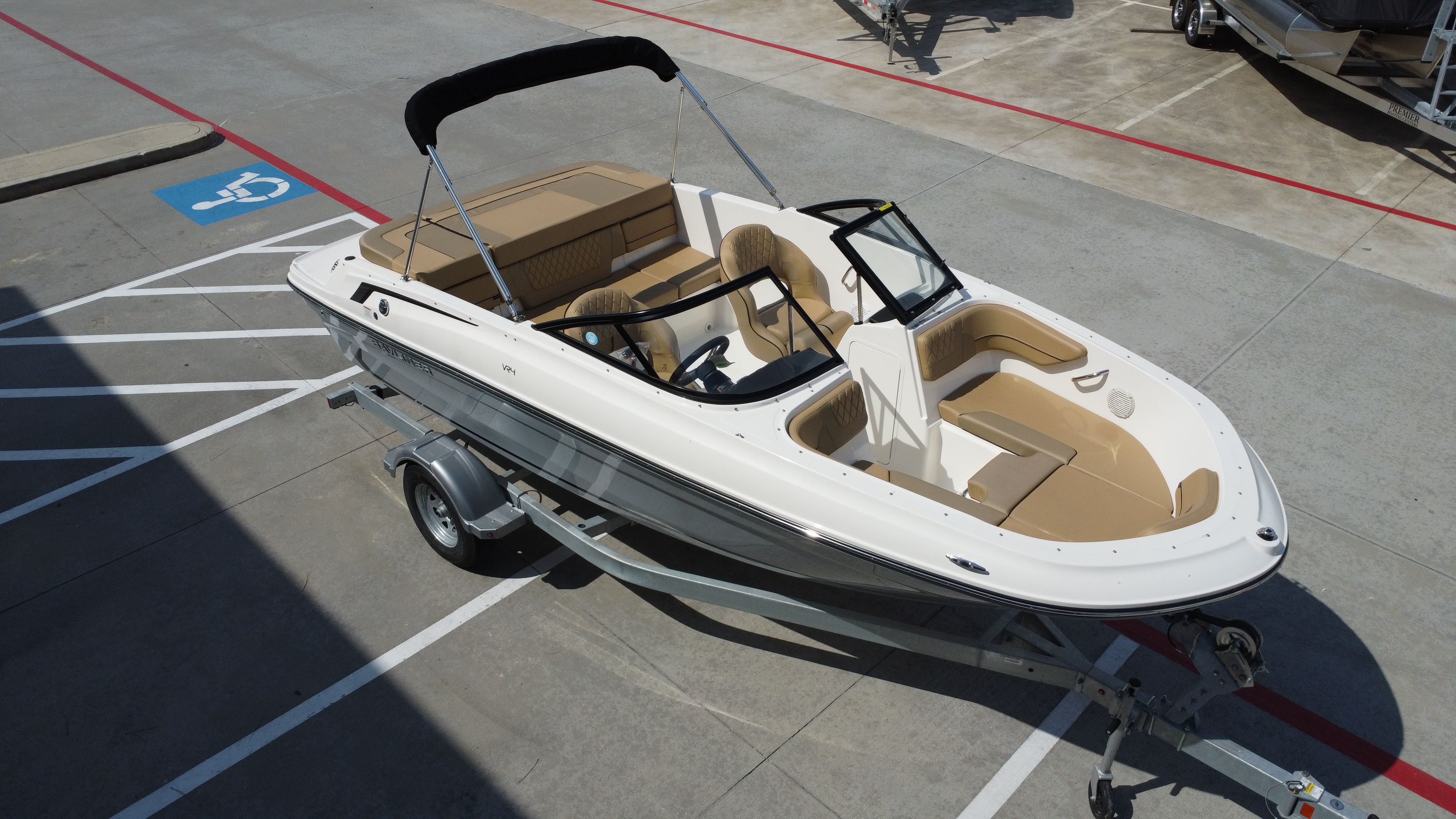 2024 Bayliner VR4 - 13